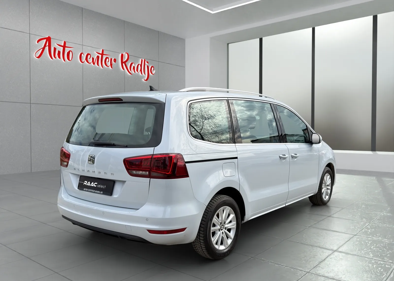 Zunanja slika - Seat Alhambra - 2,0 TDI Ecomotive Style - 3