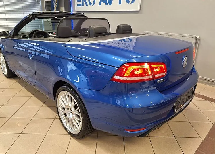 Zunanja slika - VW Eos - 1.4 TSI 1 LASTNIK-ALU-PDC-GRETJE SEDEŽEV-TEMP.-... - 7