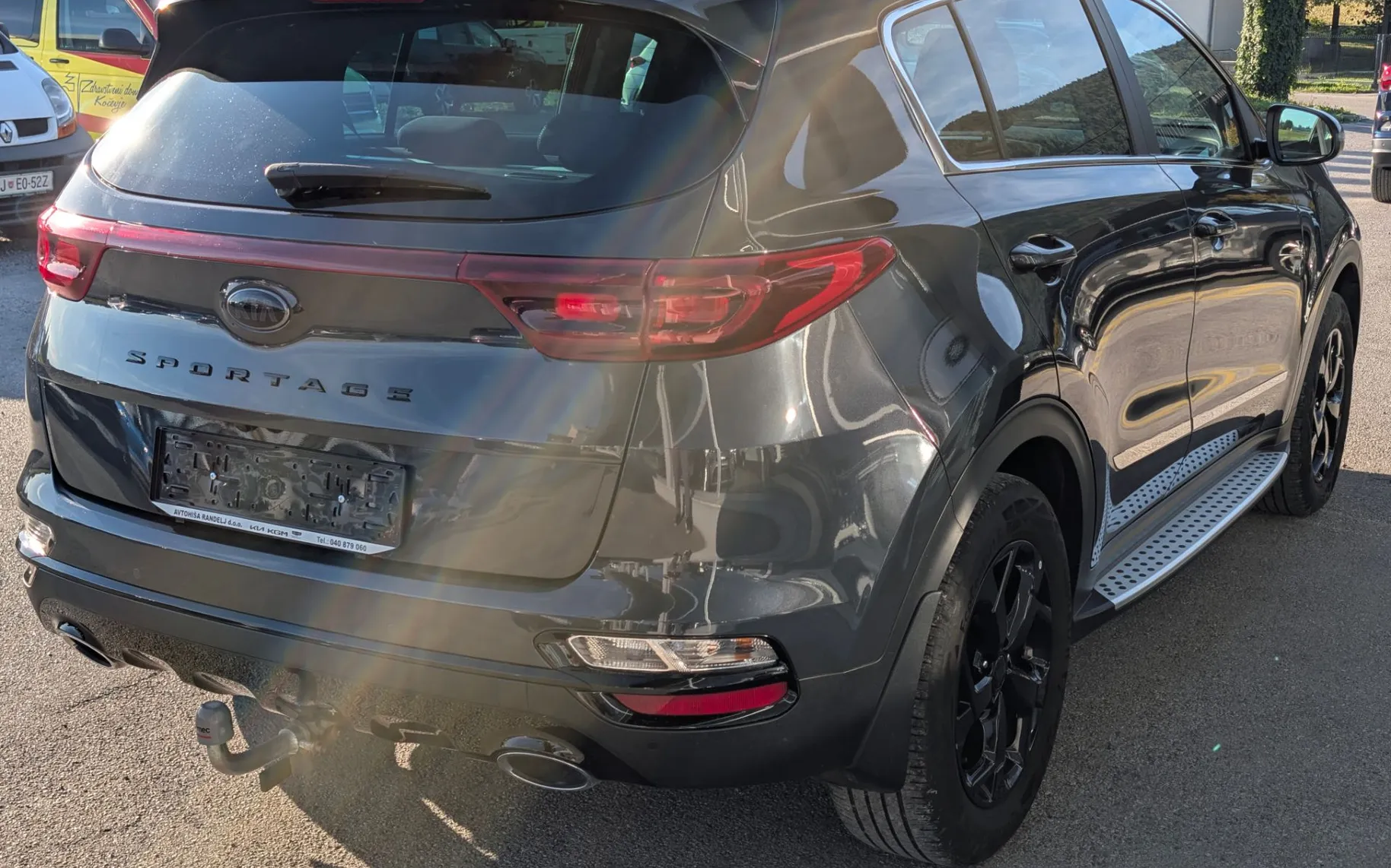 Zunanja slika - KIA Sportage - 2WD 1,6 GDI BLACK DESIGN - 5