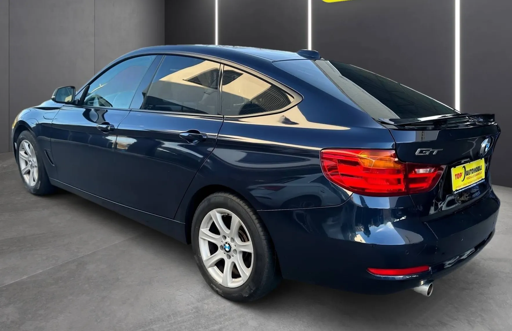 Zunanja slika - BMW Serija 3 - Gran Turismo: 318d NAVI TEMP MOŽNOST FINANCIRANJA BREZ P - 5