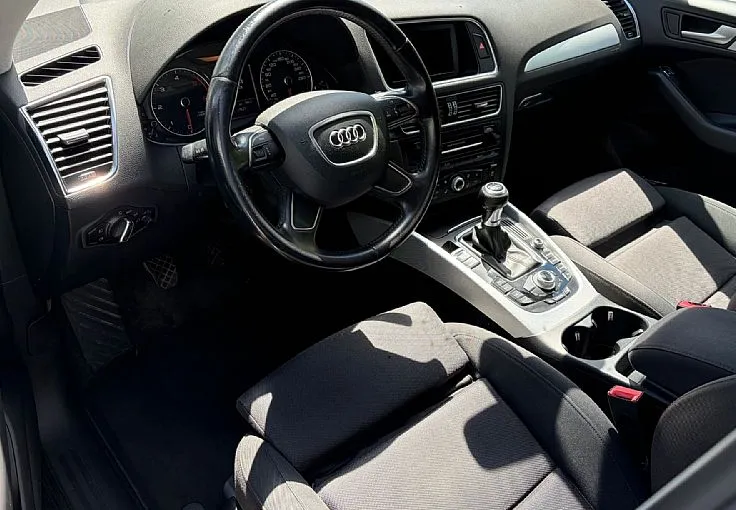 Zunanja slika - Audi Q5 - 2.0 TDI - 9