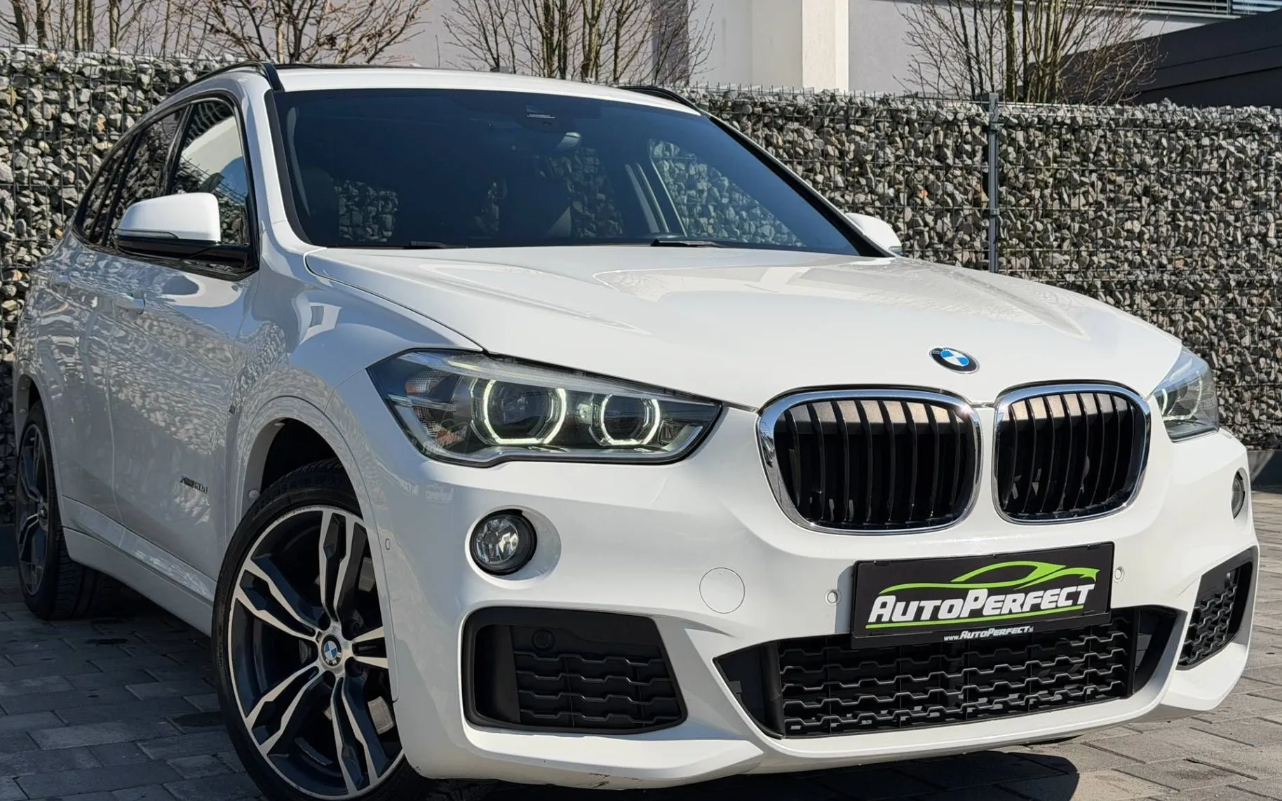 Zunanja slika - BMW X1 - serija :  xDrive20d M Sport |HUD|KAM|PANO|AMBI| - 1