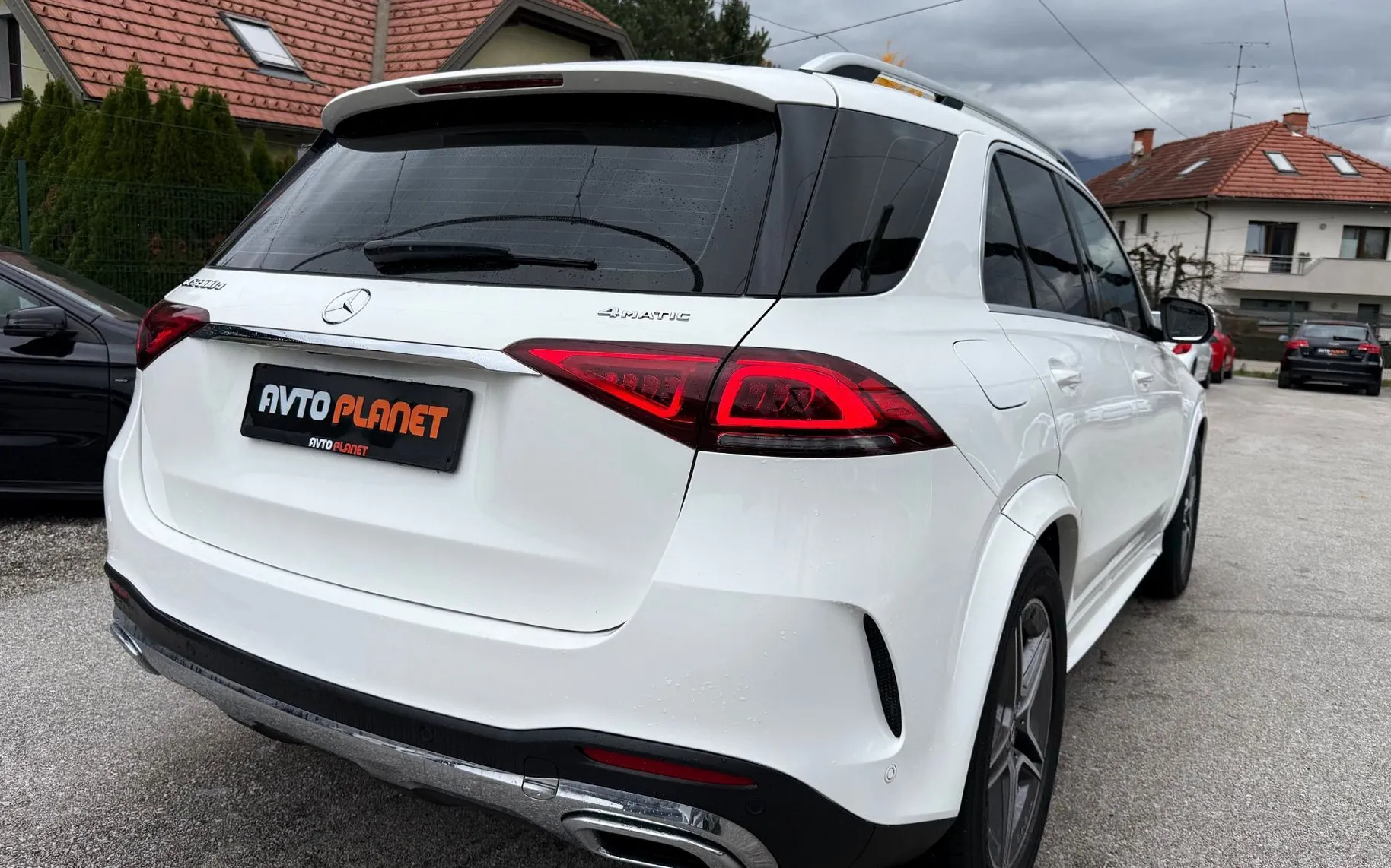 Zunanja slika - Mercedes-Benz GLE-Razred - GLE 300 d 4MATIC AMG LiNE AIRMATIC LED 360K ALU20 - 7