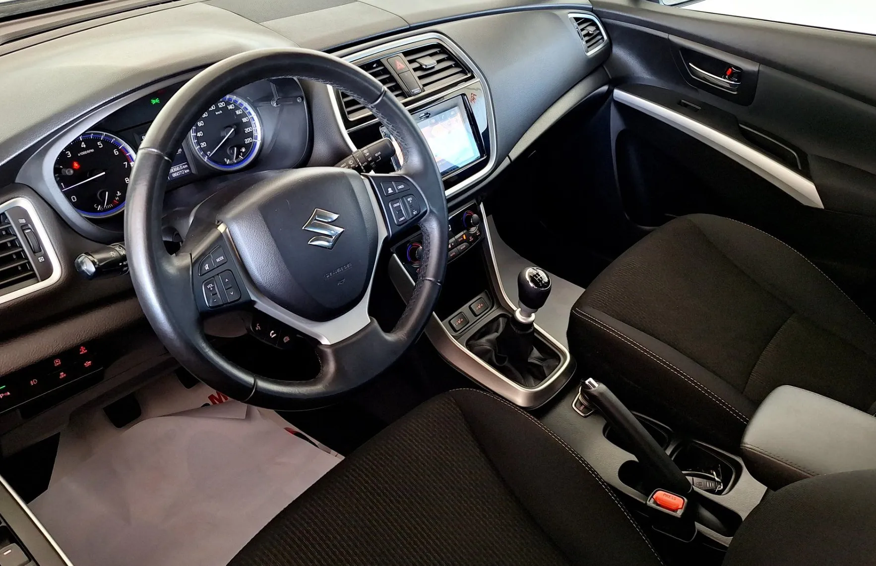 Zunanja slika - Suzuki SX4 S-Cross - 1.4 Boosterjet AllGrip Elegance•VL.KLJUKA•SLO• - 9