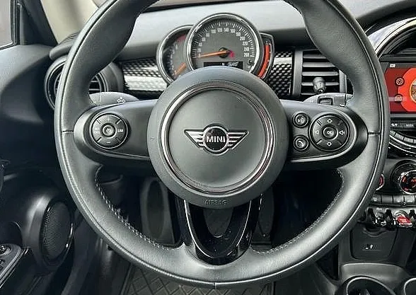 Zunanja slika - MINI Cooper - S 2.0 MOD 2020  Pepper II LED PDC TEMPOMAT - 9