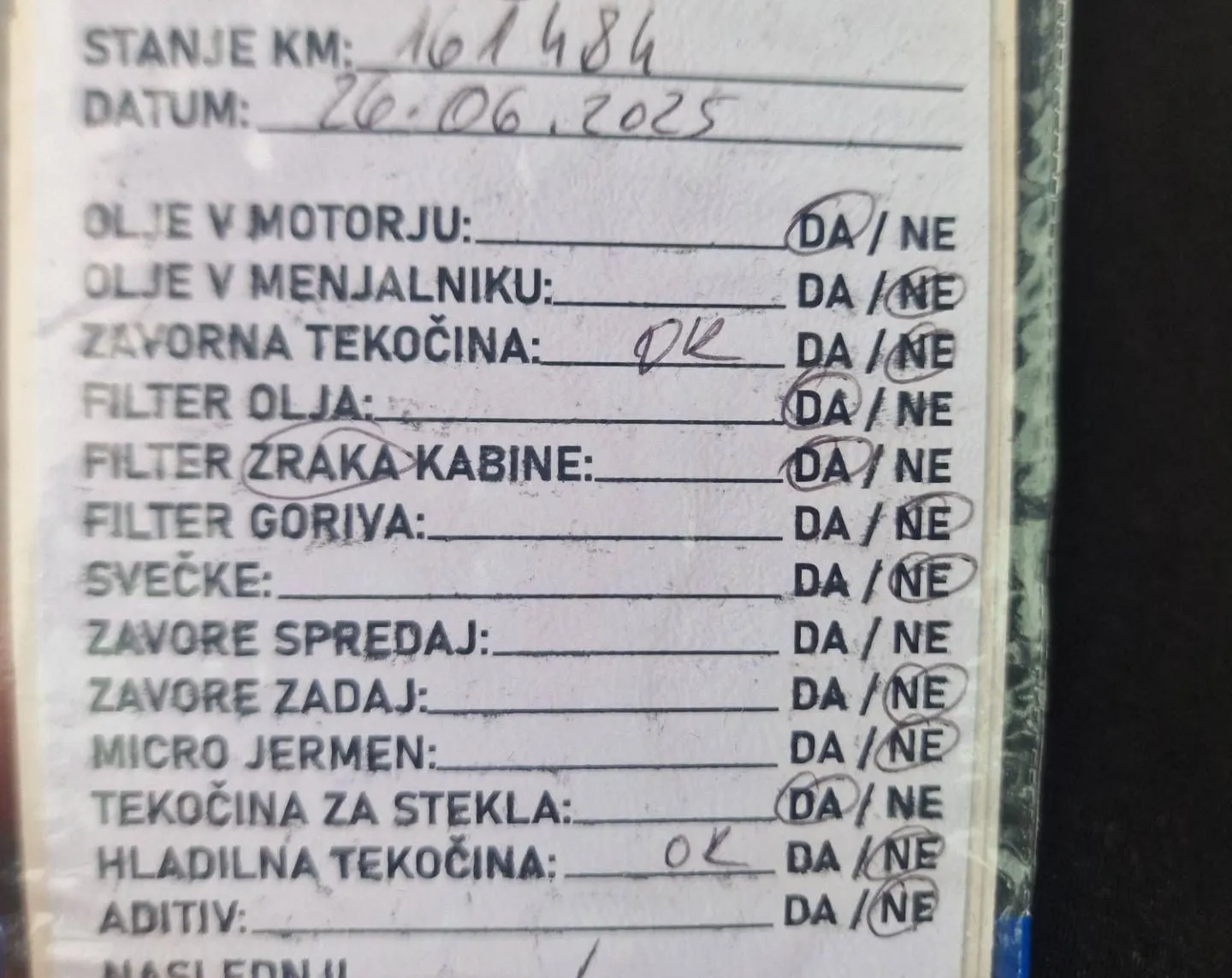 Notranja slika - Renault Laguna - 1.9 dCi - 9