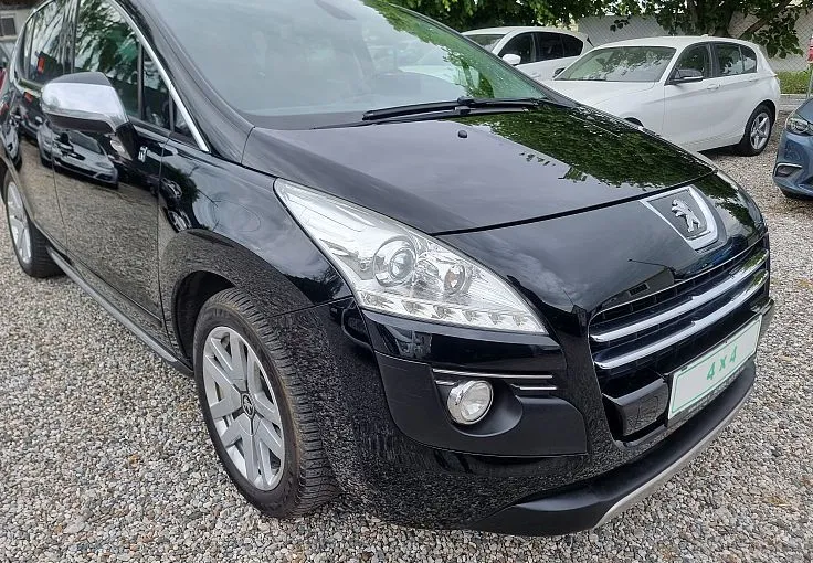 Zunanja slika - Peugeot 3008 - HYBRID 4X4 2.0 HDi+elektromotor - BREZ POLOGA - 6