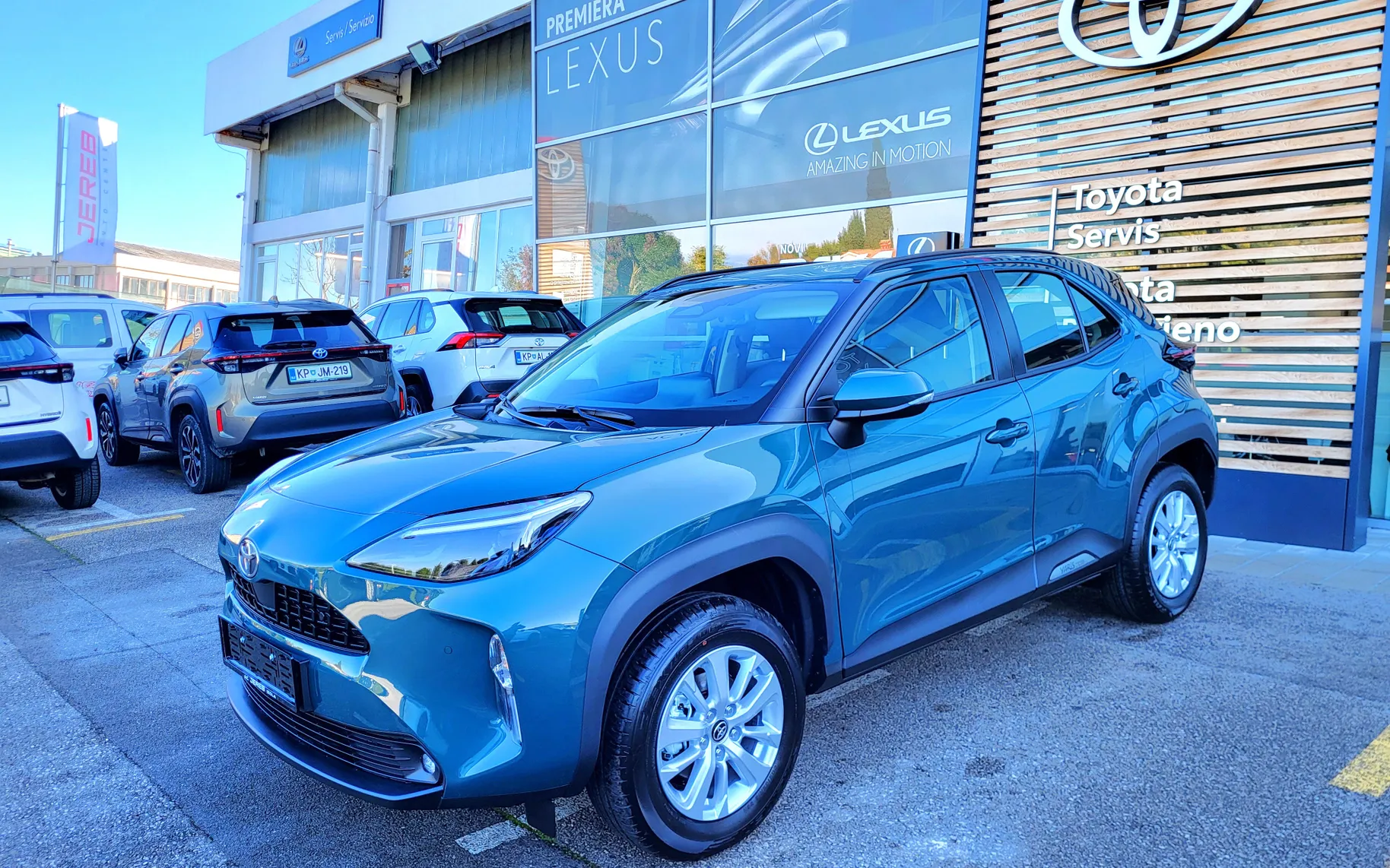 Zunanja slika - Toyota Yaris Cross - 1.5 HEV C-OOL - 3