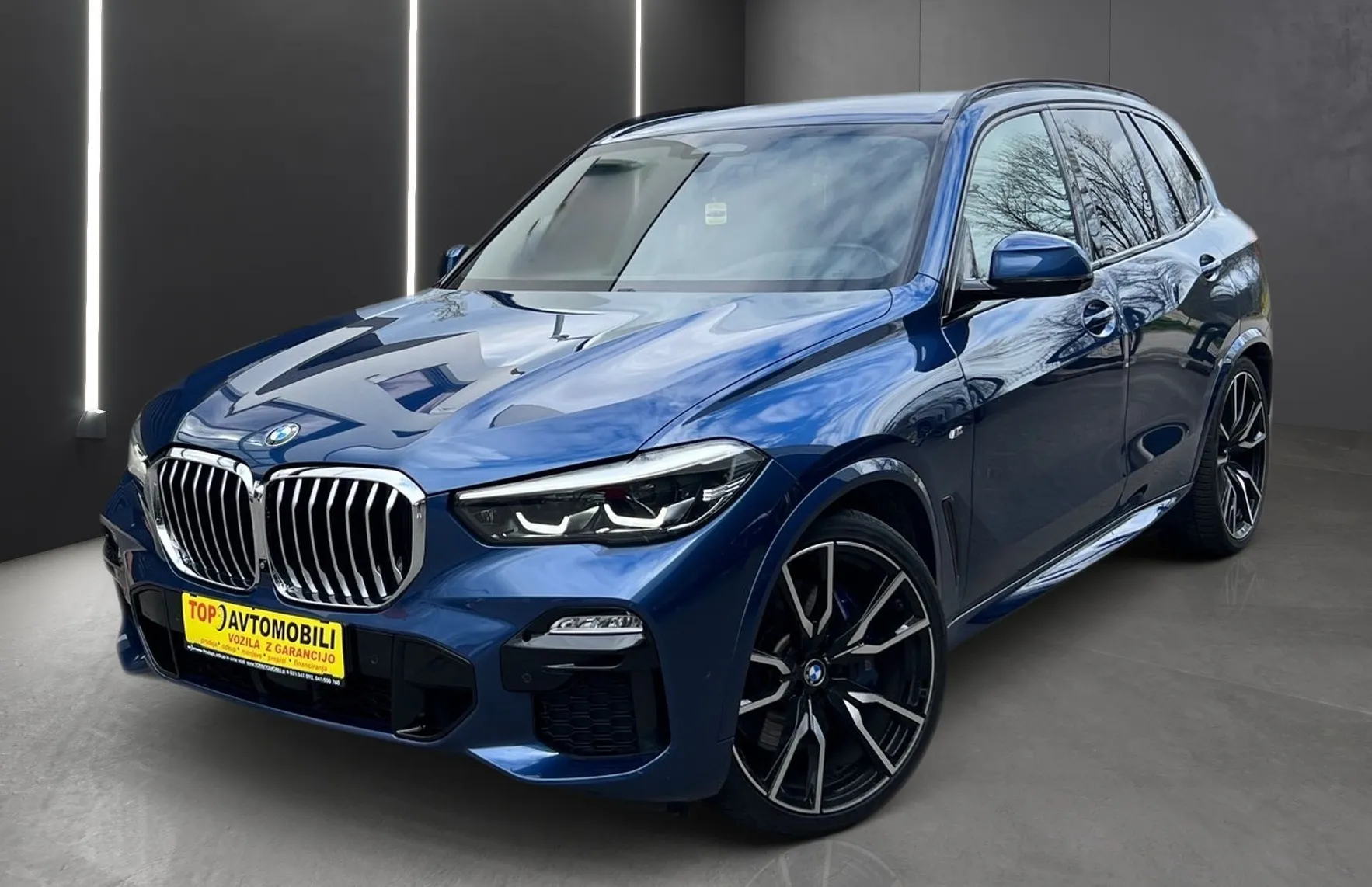 Zunanja slika - BMW X5 - serija : xDrive30d M-PAKET FULL LED SWAROVSKI AKTIV TEMP .. - 2