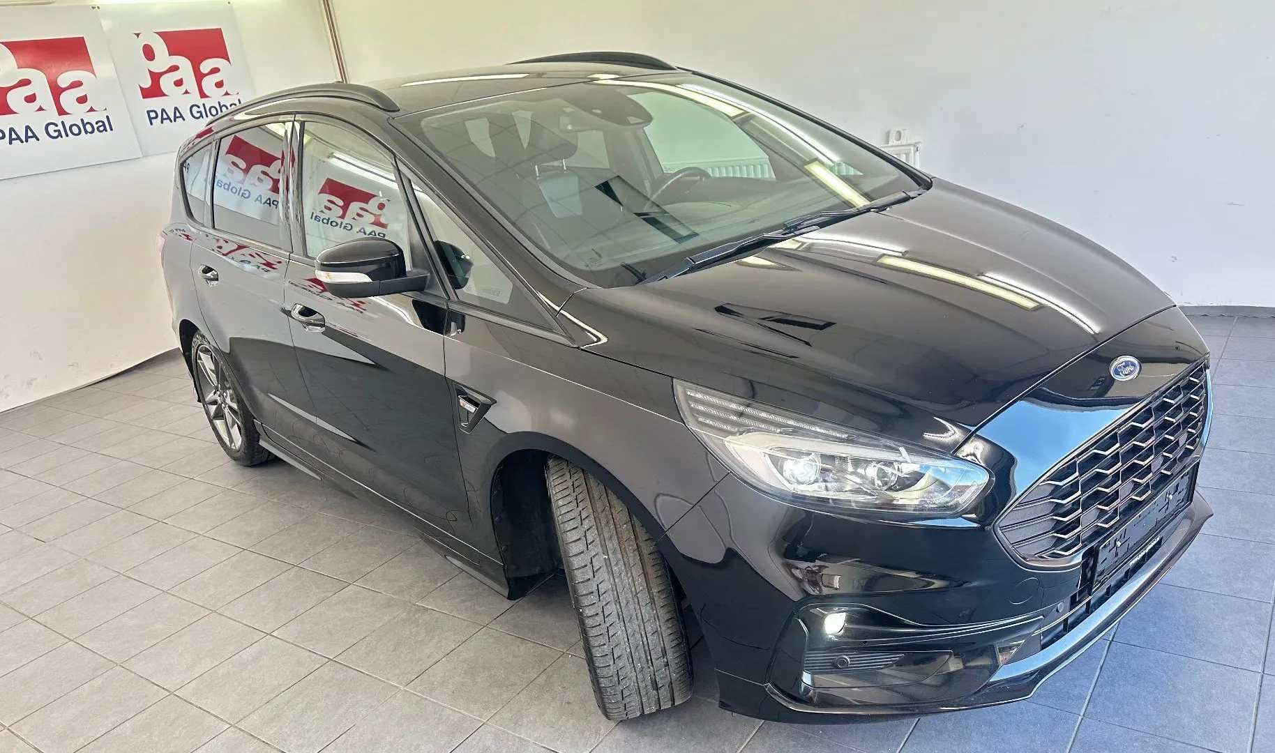 Zunanja slika - Ford S-MAX - 2.0 EcoBlue ST-LineAvt.NEMŠKI+4ALU.KAMERA.NAVI.LED - 12