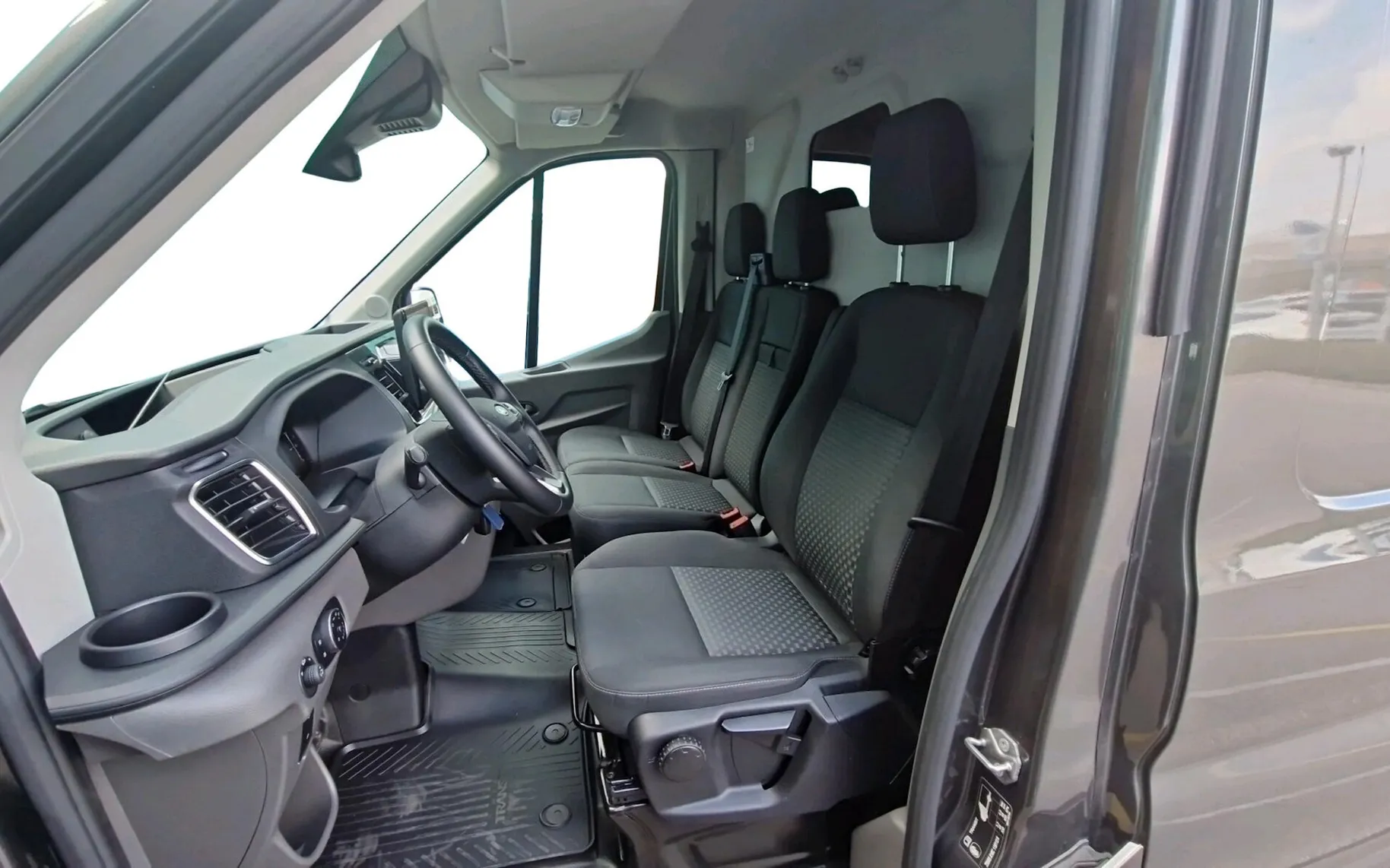 Zunanja slika - Ford Transit - FURGON 2.0TDCI L3H2-SLO-XENON-PDC-KAMERA - 5