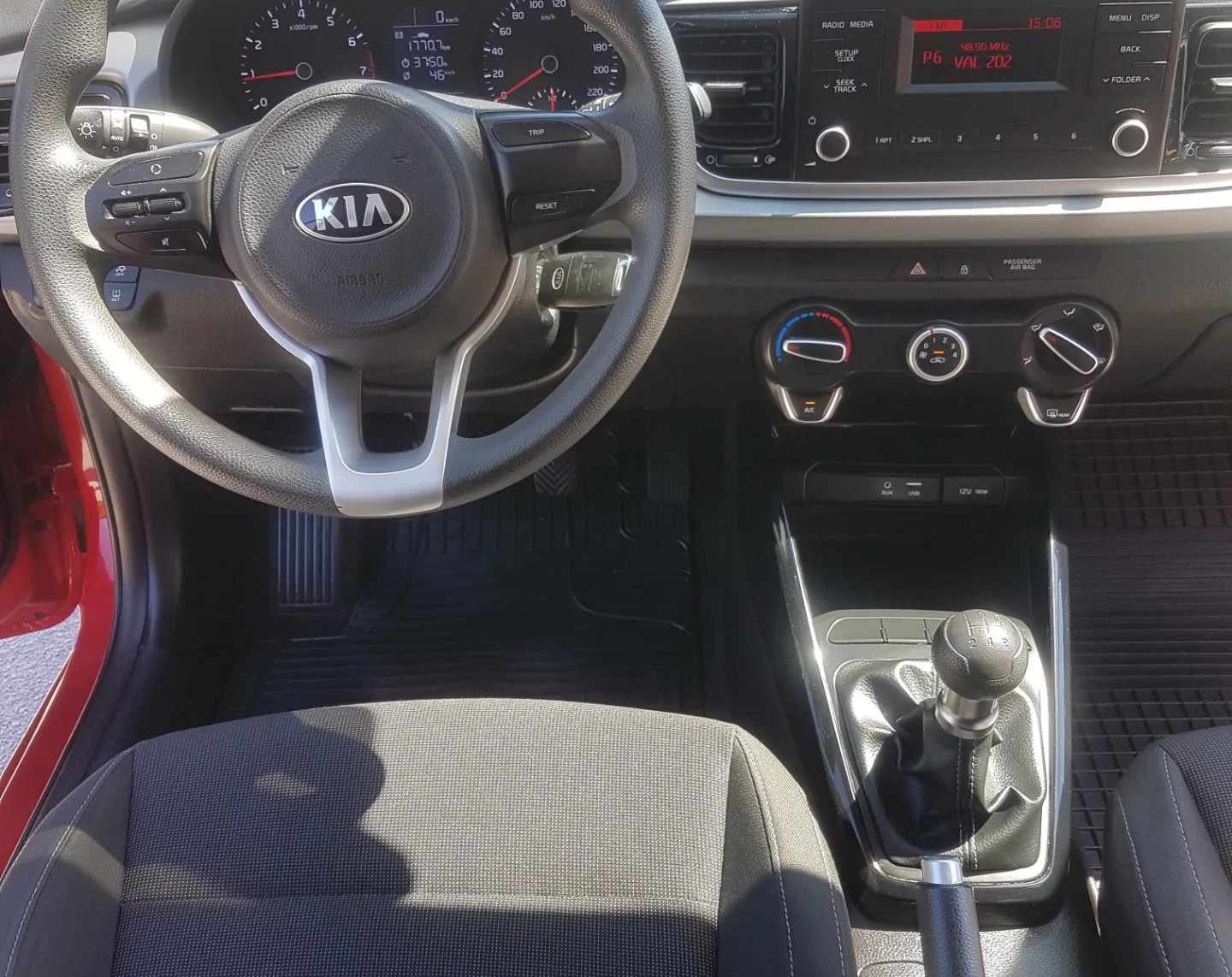 Zunanja slika - KIA Rio - 1,25 - 9