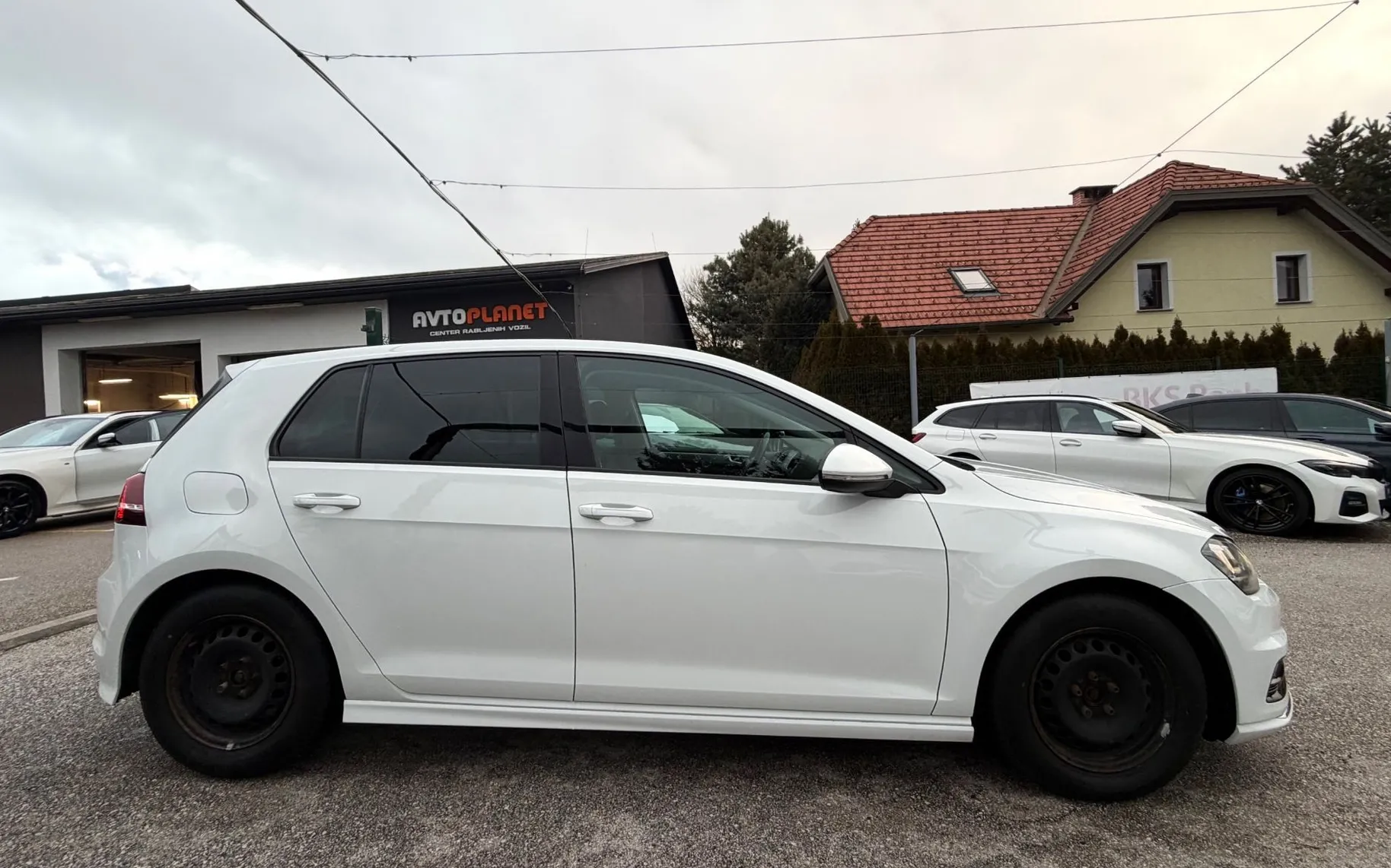 Zunanja slika - Volkswagen Golf - 2.0 TDI 4MOTION R-LiNE SLO.VOZILO LED XENON - 7