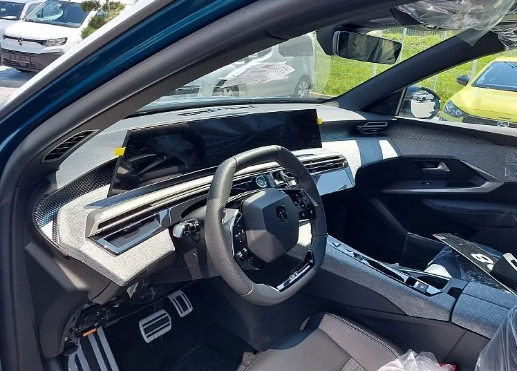 Zunanja slika - Peugeot 3008 - GT HIBRID 145E-DCT6 - 9