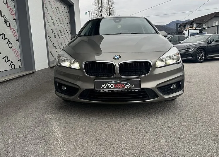 Zunanja slika - BMW Serija 2 - Gran Tourer: 216d Sport Line 7 Sedežev Navigacija Pdc Au - 3