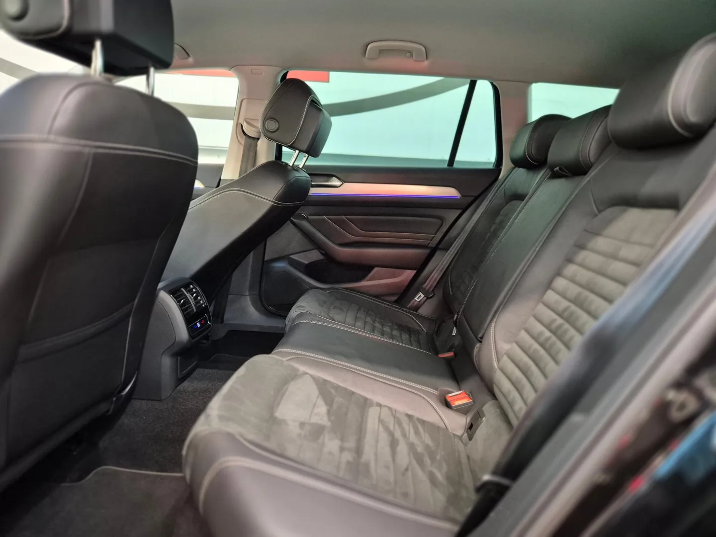 Zunanja slika - VW Passat - Variant Elegance 1.5 TSI DSG - 6