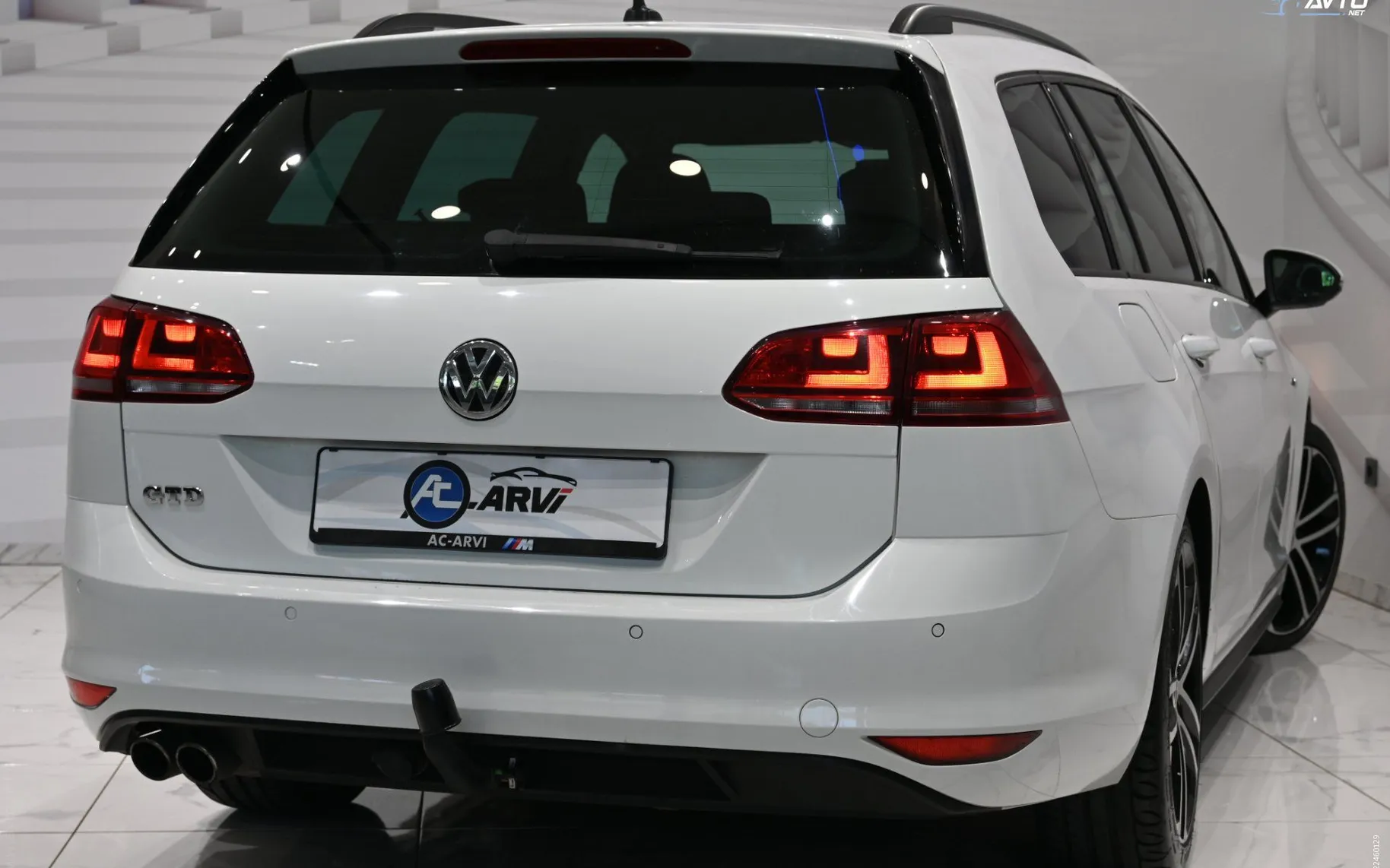 Zunanja slika - VW Golf - Variant 2,0 GTD BMT DSG - 4