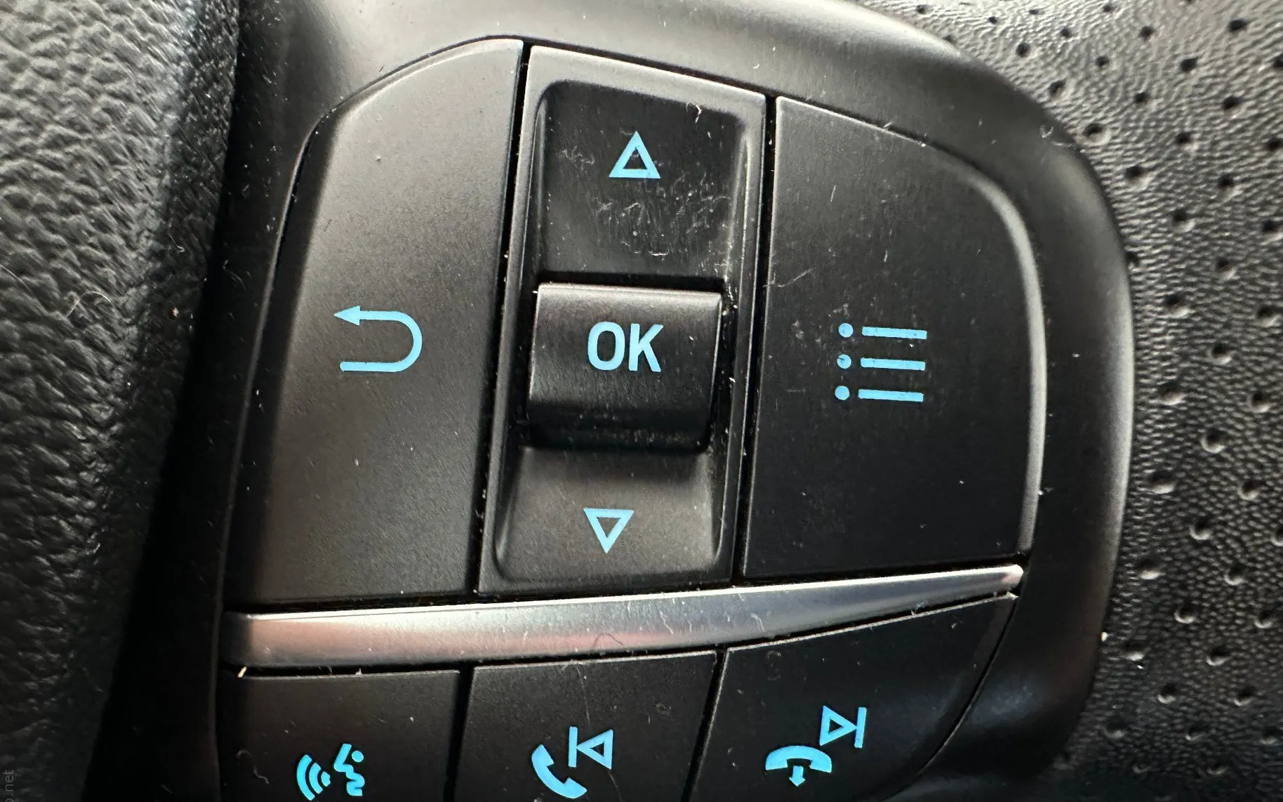 Zunanja slika - Ford Kuga - 1.5 EcoBlue ST-Line.KAMERA.NAVI.Športno podvozje - 10