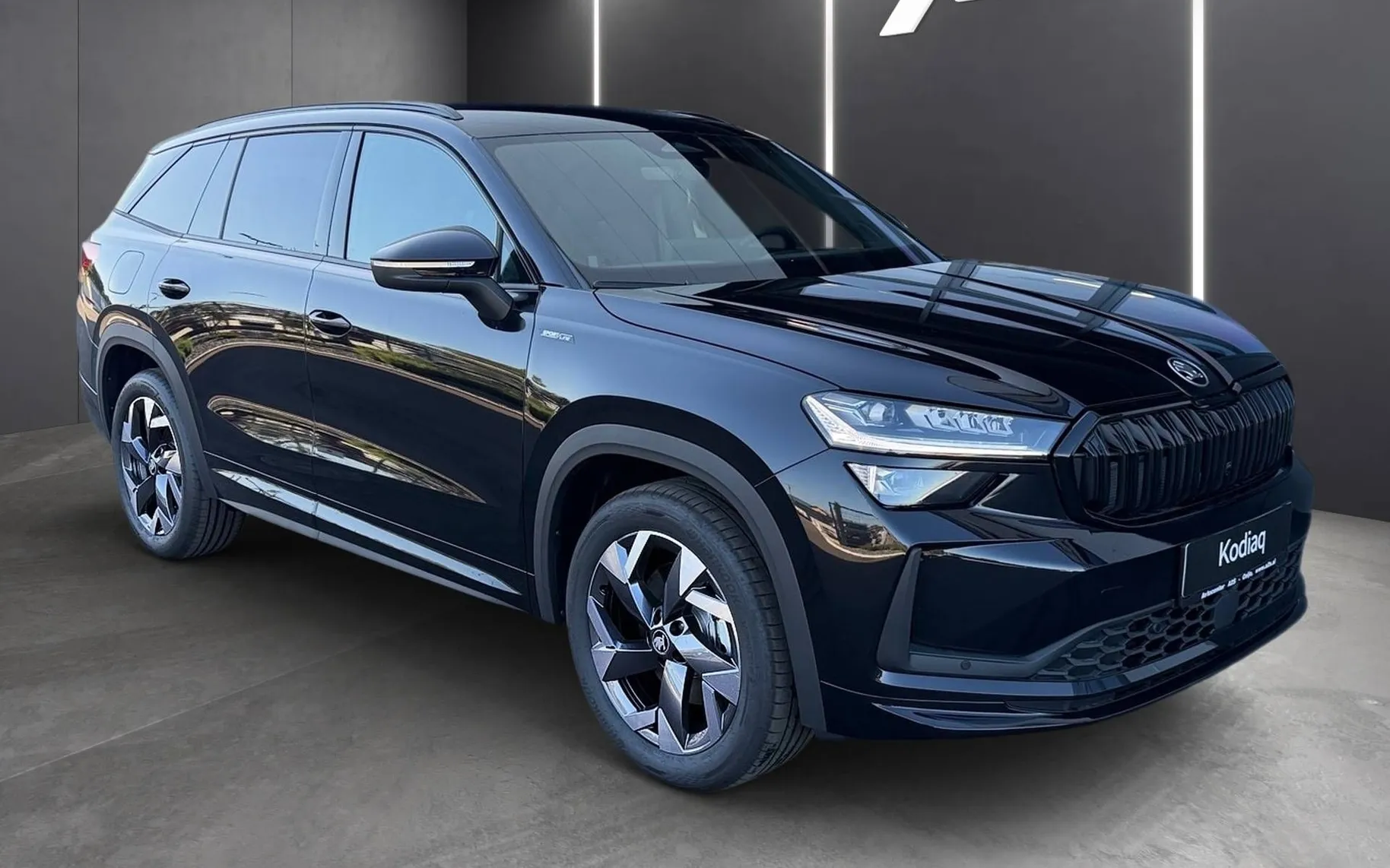 Zunanja slika - Škoda Kodiaq - 4x4 2.0 TDI Sportline DSG... - 2