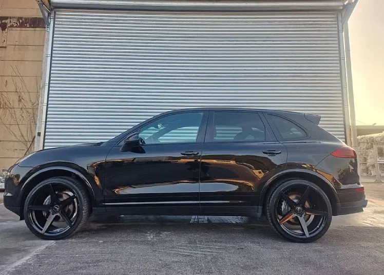 Zunanja slika - Porsche Cayenne - 3.0 TD Platinum Edition 22col - 6