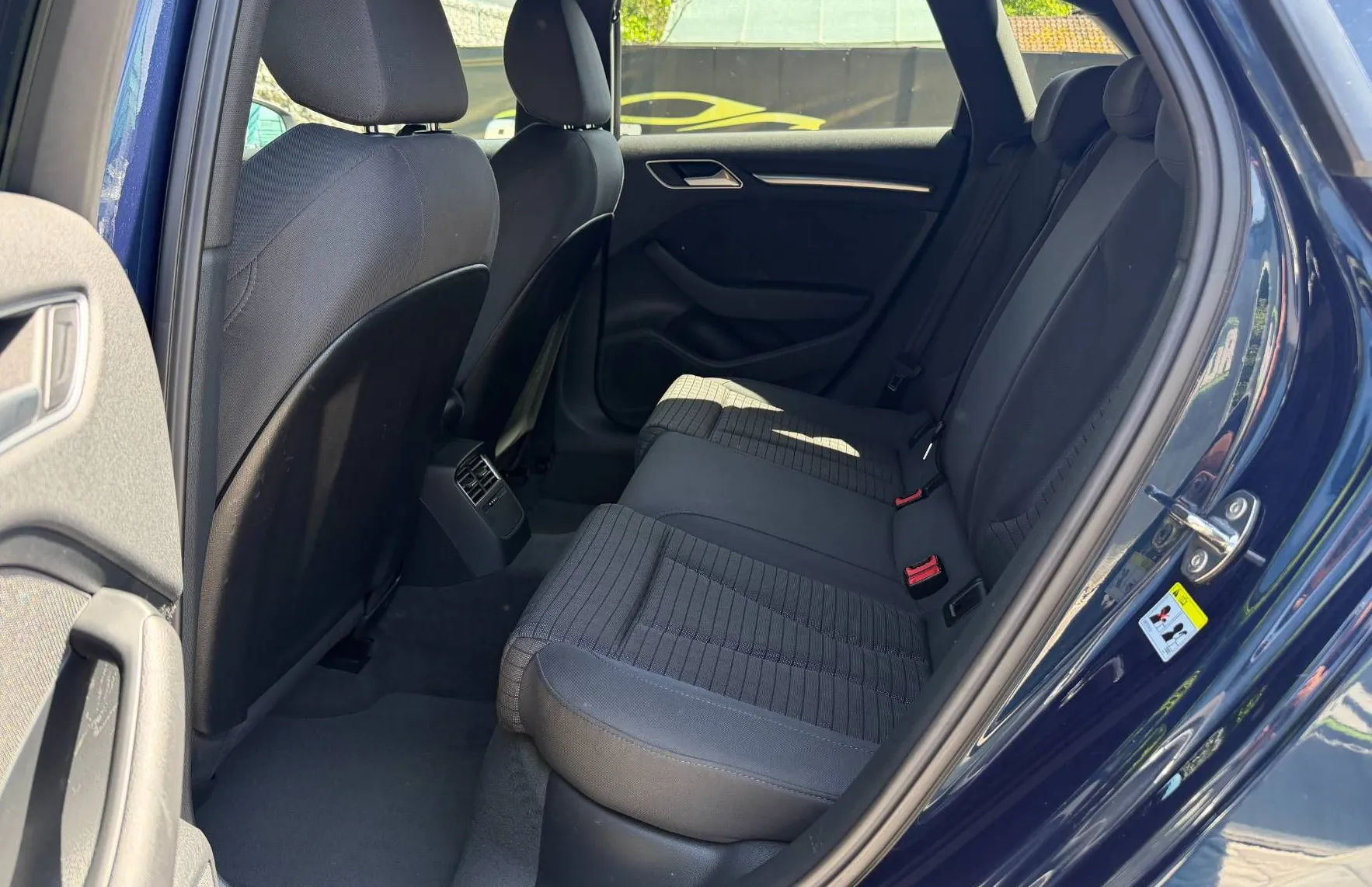 Zunanja slika - Audi A3 - Sportback 2.0 TDI S-Line |MATRIX|MASAZA|KAM|PDC| - 17