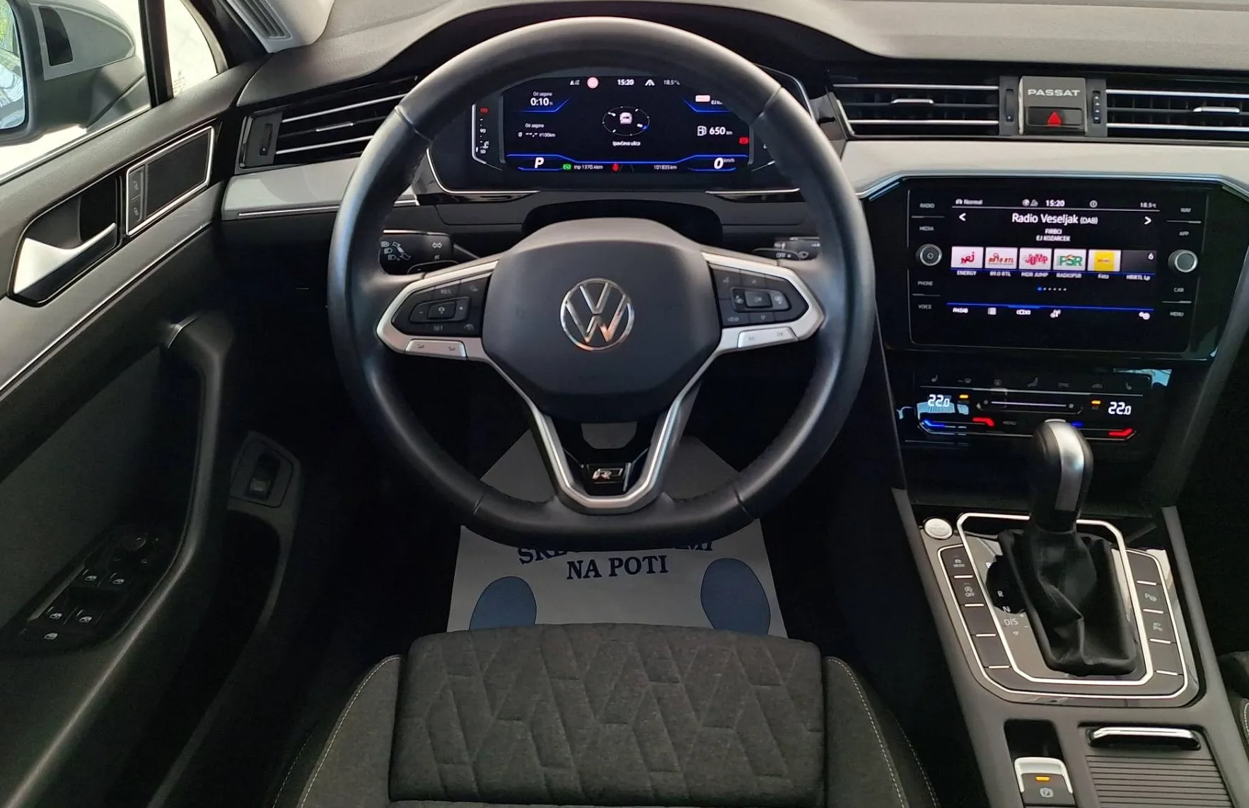Zunanja slika - Volkswagen Passat - Variant 2.0 TDI R-line DSG•KAM360•WEBASTO•VL.KLJUKA•MASAŽA - 13