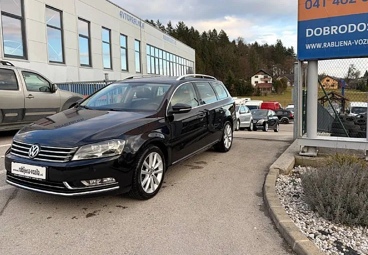Zunanja slika - VW Passat - Variant 2.0 TDI 4M BlueM.Tech. Highline 103kW - 3