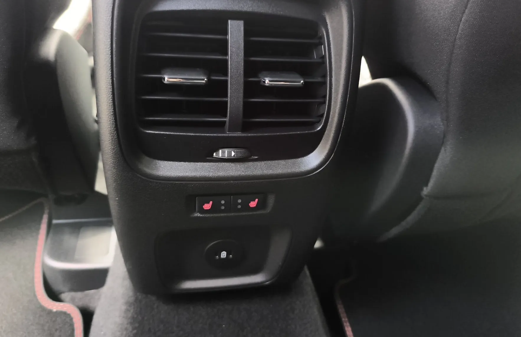 Zunanja slika - Ford Kuga - ST-LINE 2.5 180 KM FHEV- NA ZALOGI - 17