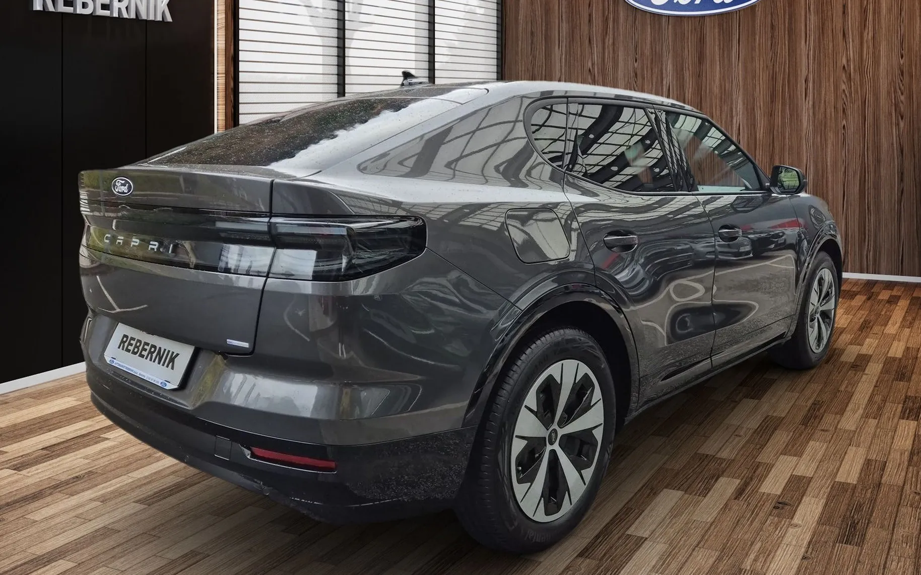 Zunanja slika - Ford Capri - Style 52kWh 170PS-NA ZALOGI-DOBAVA TAKOJ - 4