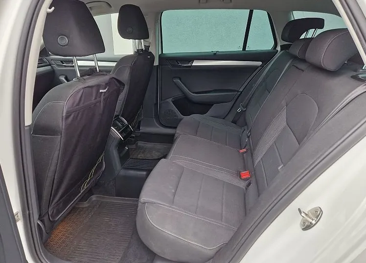 Zunanja slika - Škoda Superb - Combi 2.0 TDI Style Dsg - 7