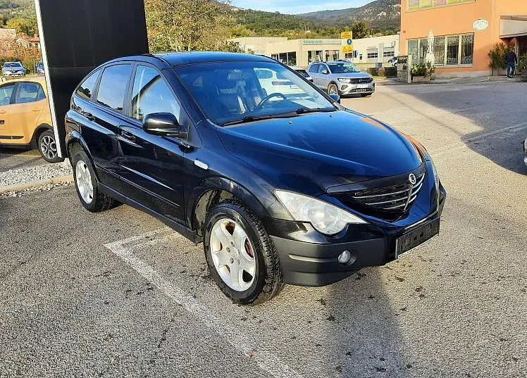 Zunanja slika - SsangYong Actyon - 2.0 aut. 4x4 panorama - 3
