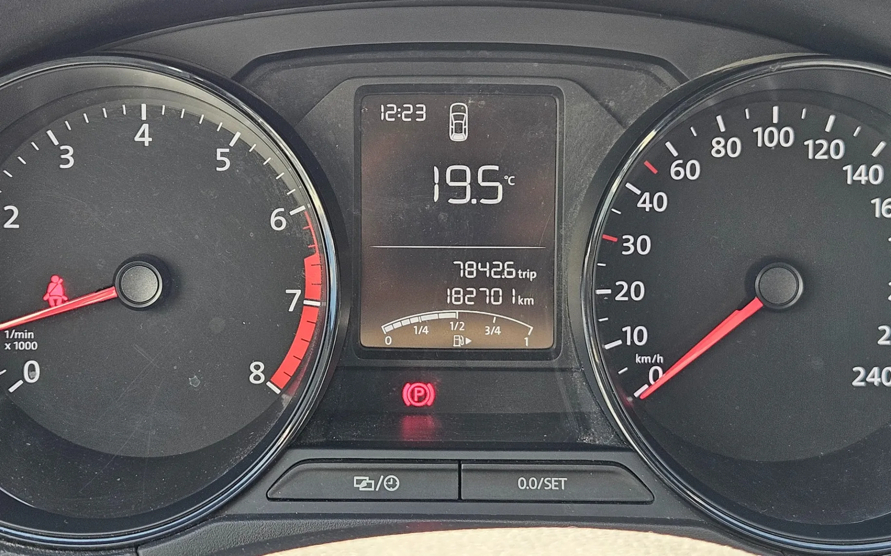 Zunanja slika - VW Polo - 1.2 TSI Trendline - 10