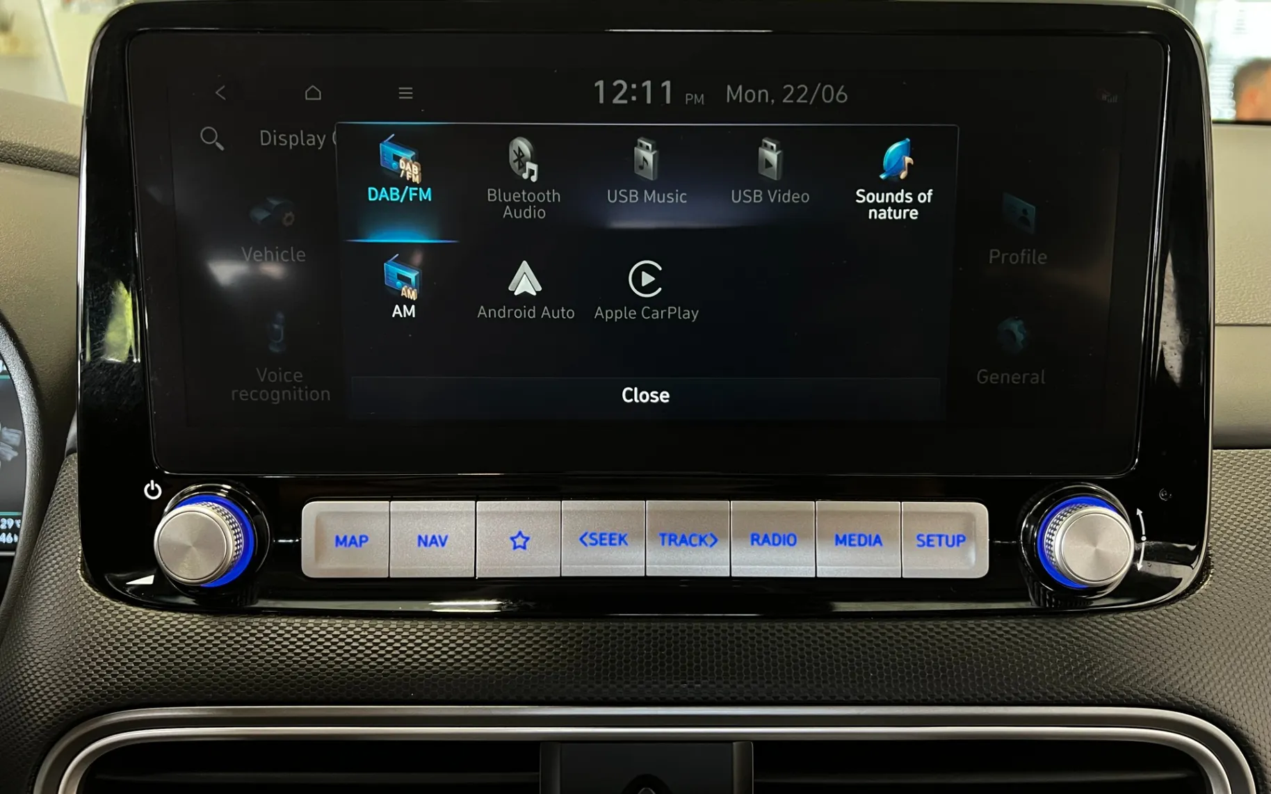 Zunanja slika - Hyundai Kona - FASHION 64 KWH - 14