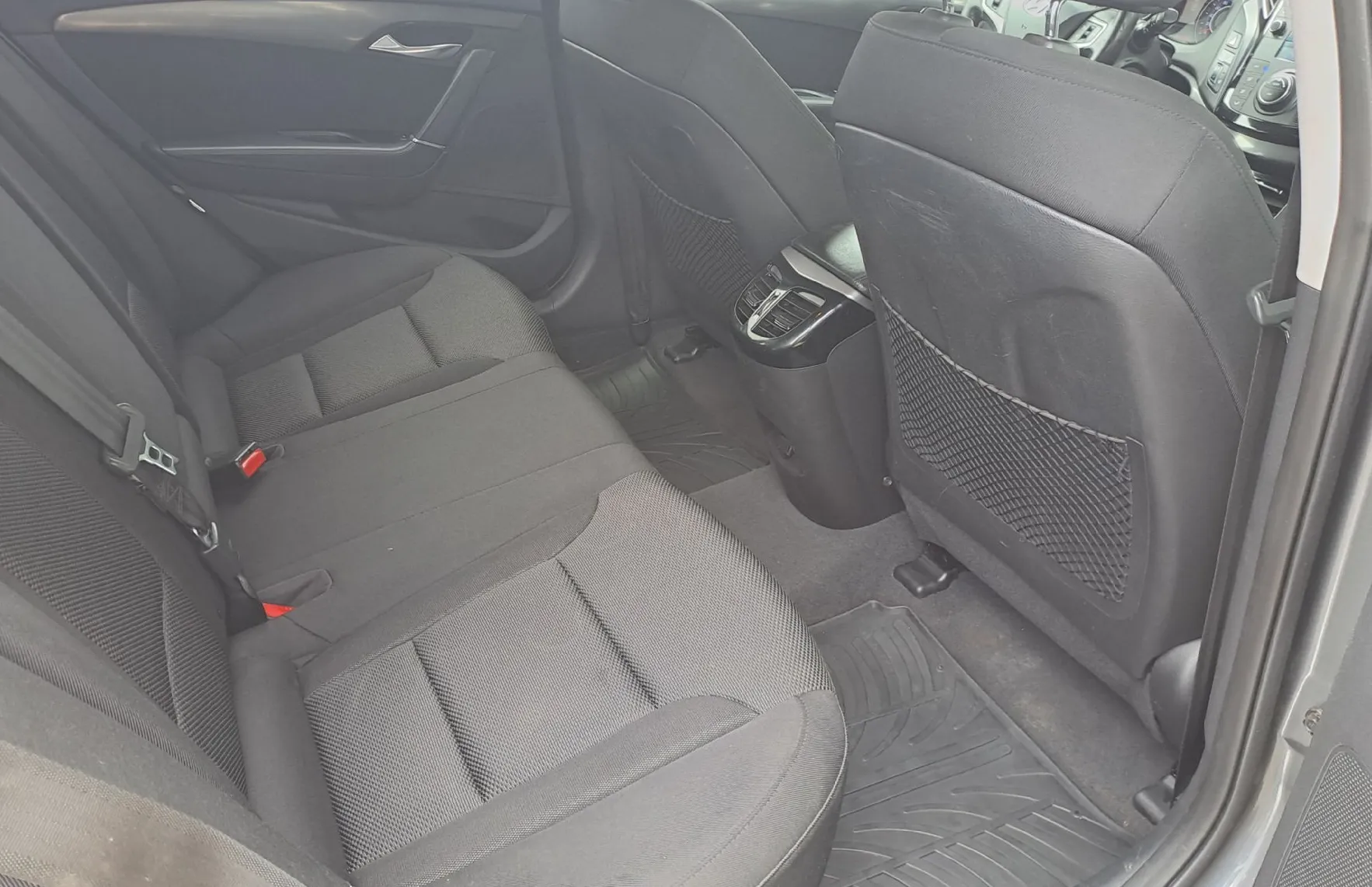 Zunanja slika - Hyundai i40 - Wagon 1.7 CRDi Comfort - 8