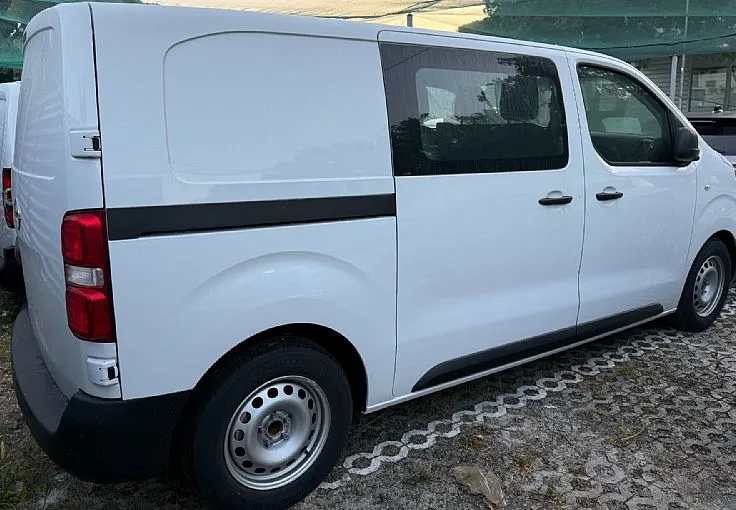 Zunanja slika - Opel Vivaro - M 2.2 - 3