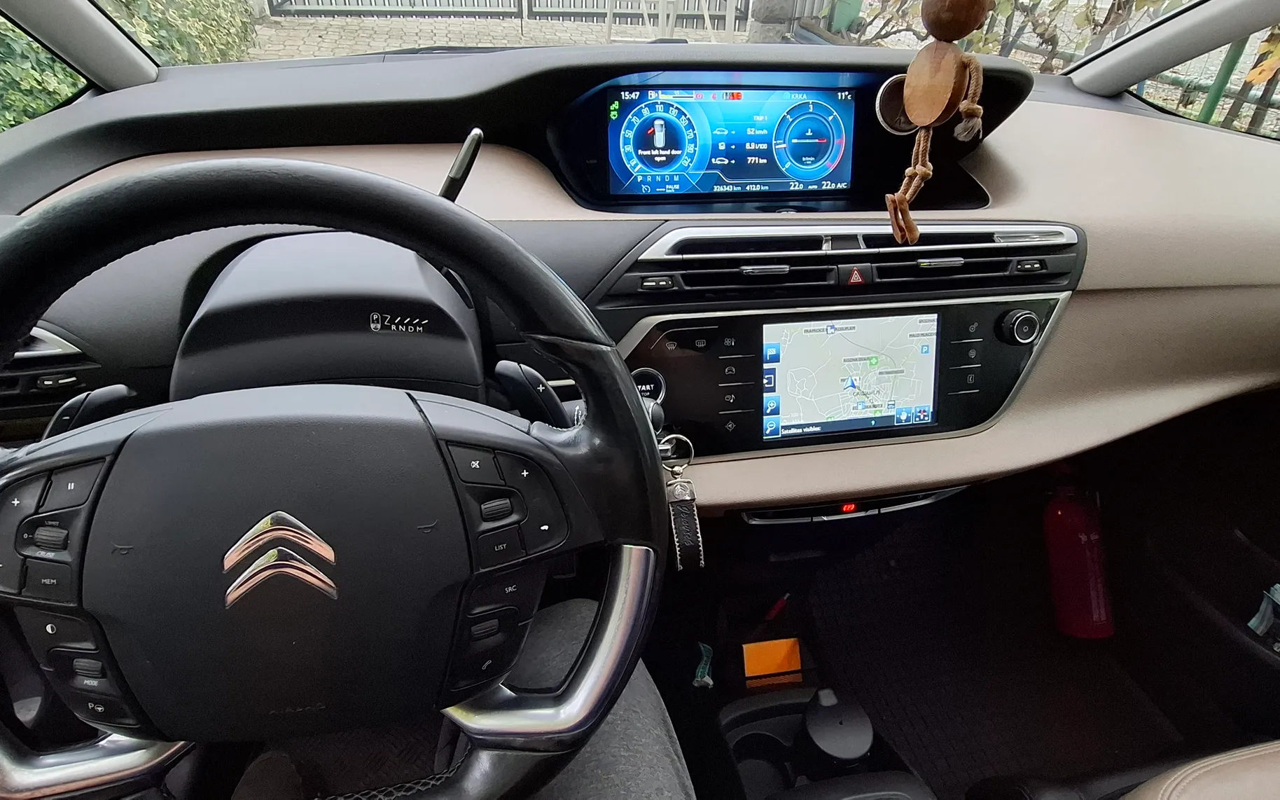 Notranja slika - Citroën C4 - Picasso 2,0 BlueHDi S&S Exclusive Avt. - 17