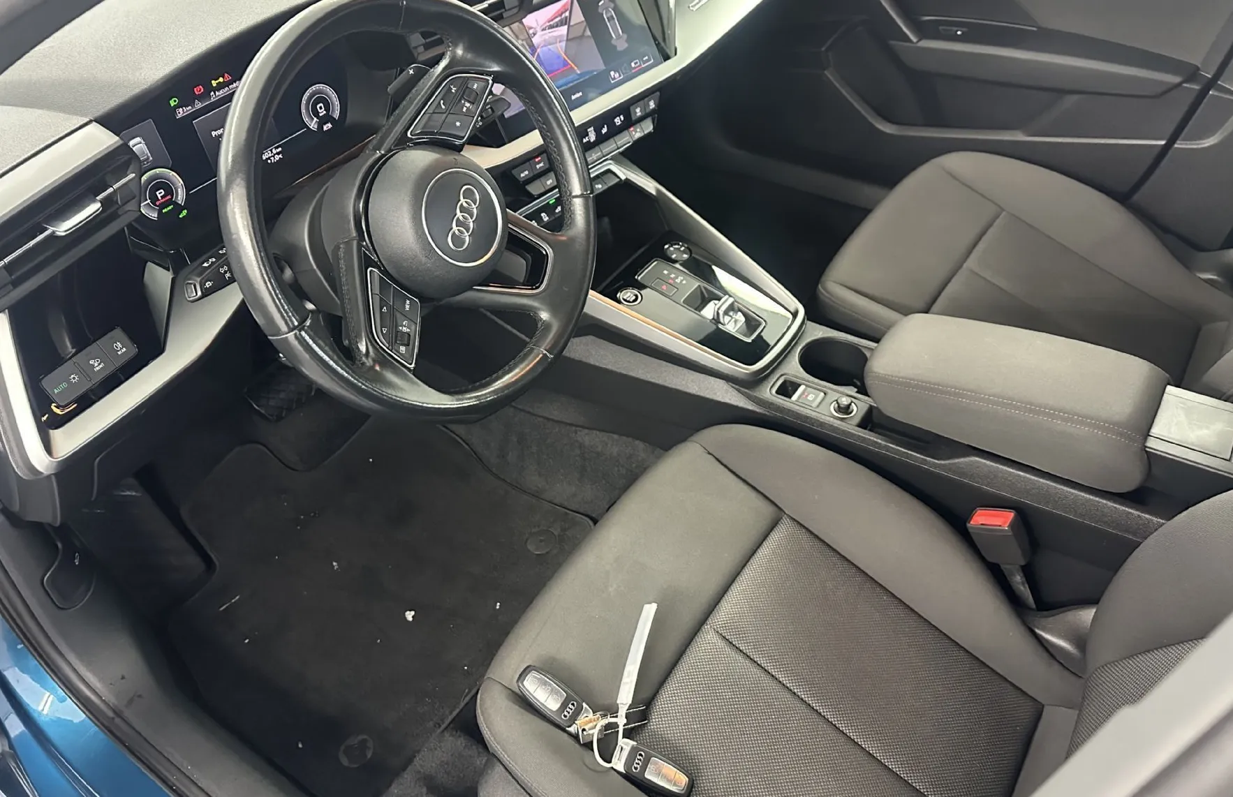 Zunanja slika - Audi A3 - 40 TFSI e Business Stronic 150kW.KAMERA.LED.BENCIN - 19