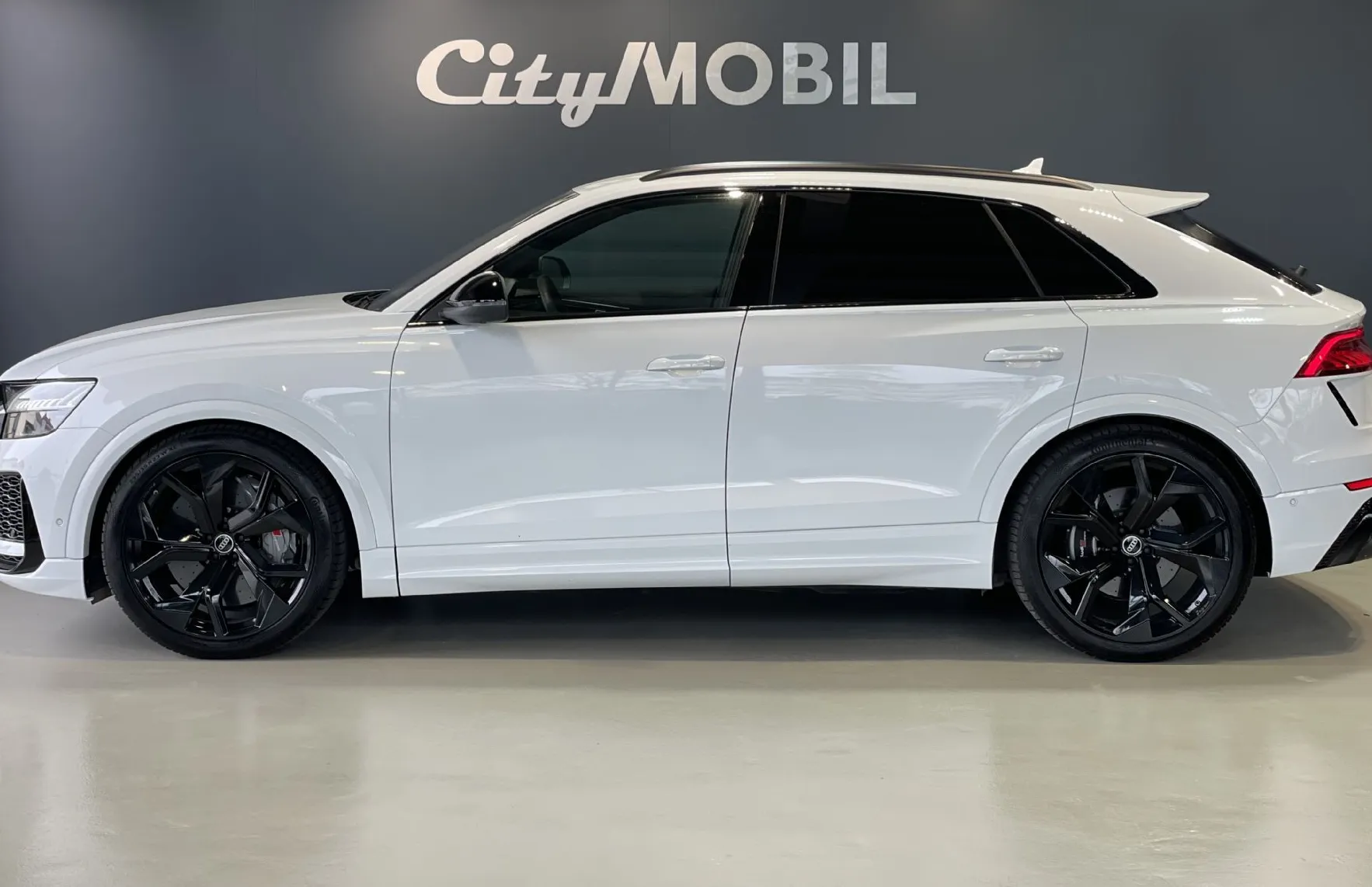 Zunanja slika - Audi RS Q8 - RSQ8-1.LAST-ZRAČNO-AKRAPOVIC-SOFT-HEADUP-NAVI-360- - 5
