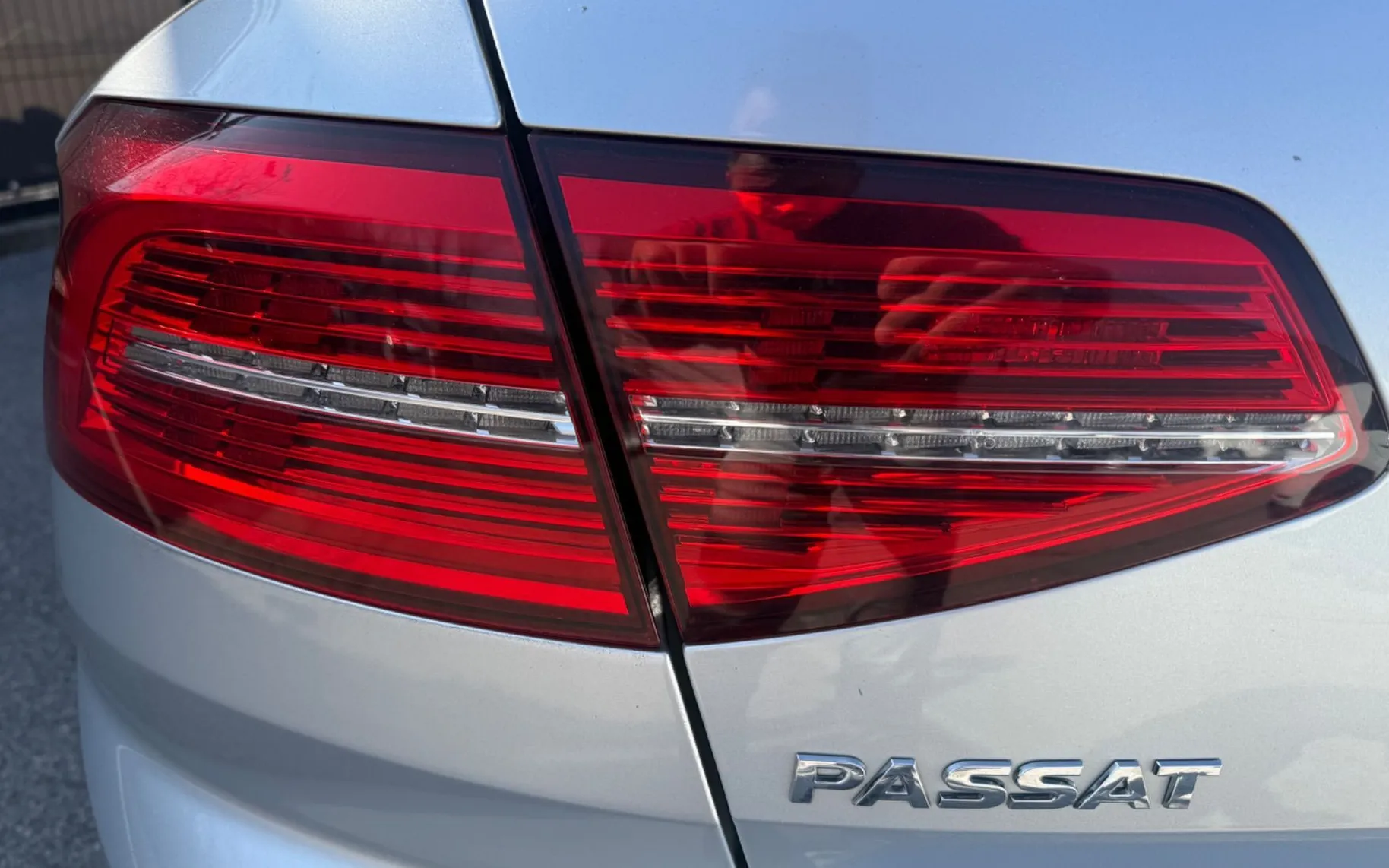 Zunanja slika - VW Passat - 2.0 TDI BMT Highline-Slovensko poreklo-Vel. serv.. - 8