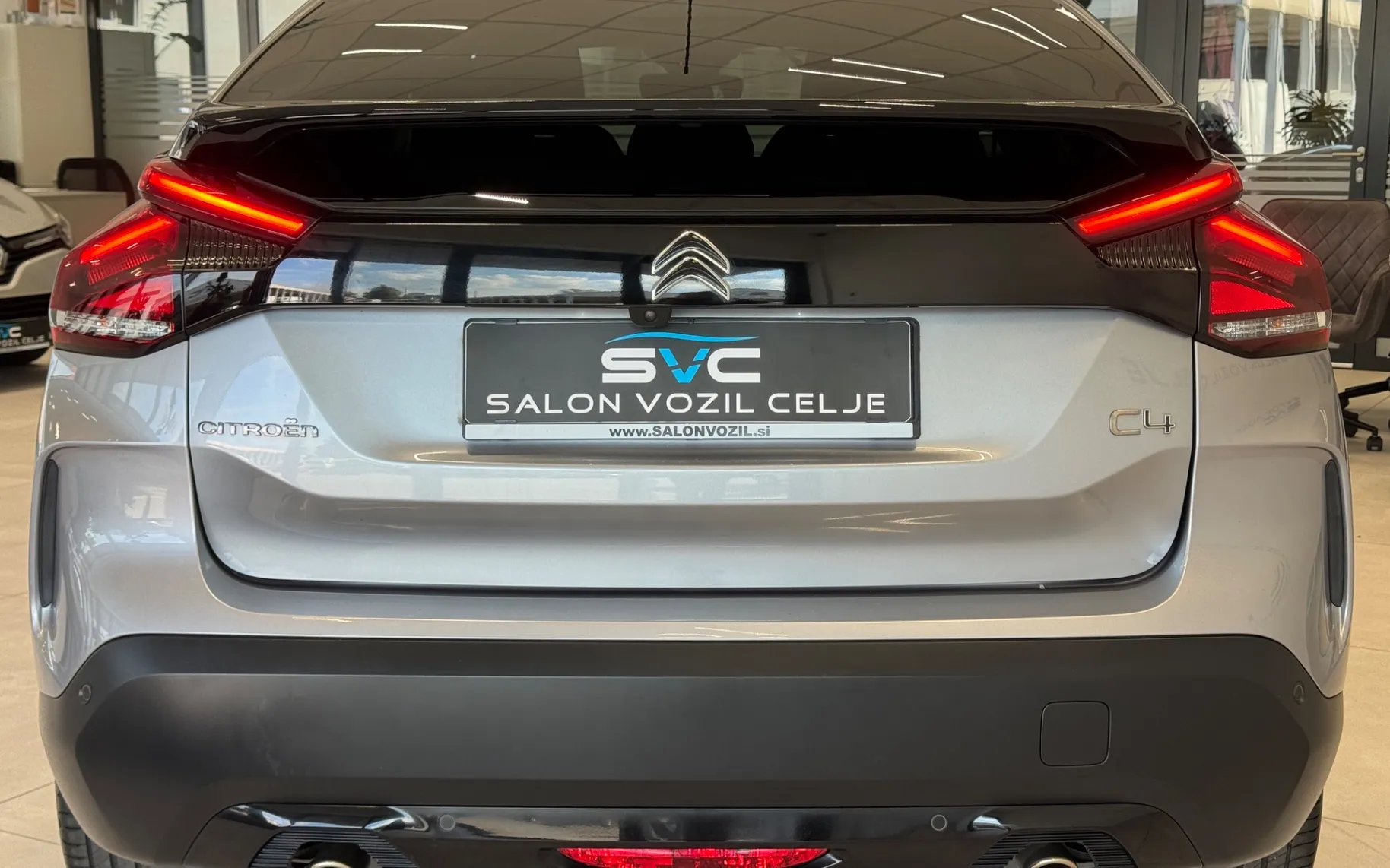 Zunanja slika - Citroën C4 - 1.2-SHINE-AUT-FULL-LED-KAMERA-HEAD-KEYLESS-18C - 6