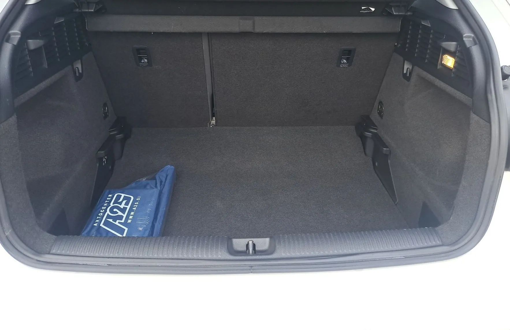Zunanja slika - Audi Q2 - 30 TDI S tronic... - 12