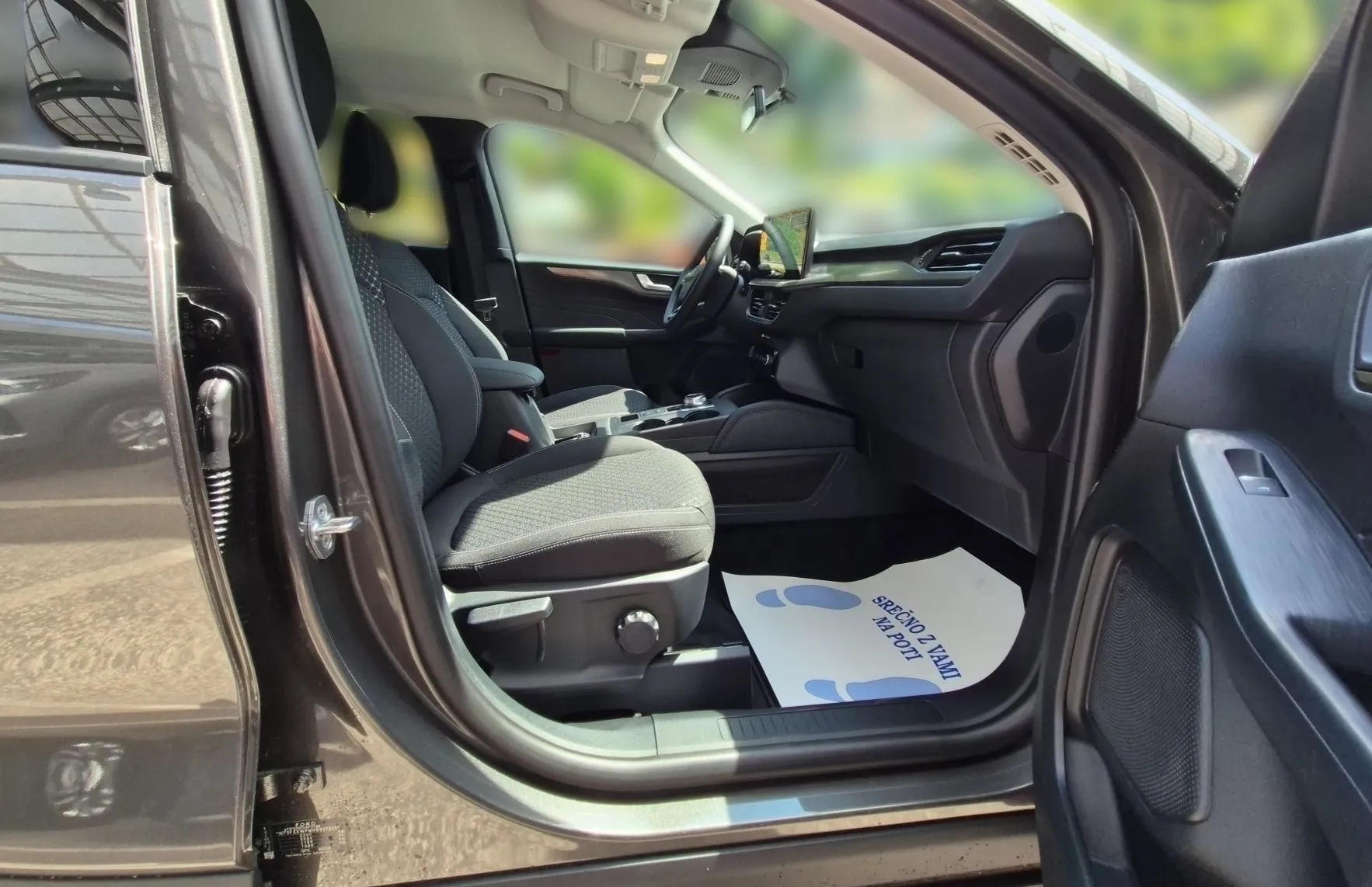 Zunanja slika - Ford Kuga - Titanium 2.5 Duratec Hybrid 180PS FHEV - 15
