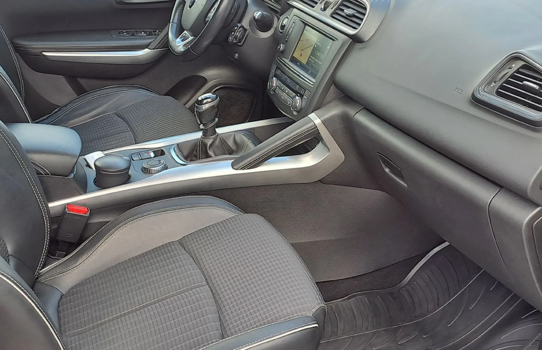 Zunanja slika - Renault Kadjar - BOSE dCi 130 4WD - 9