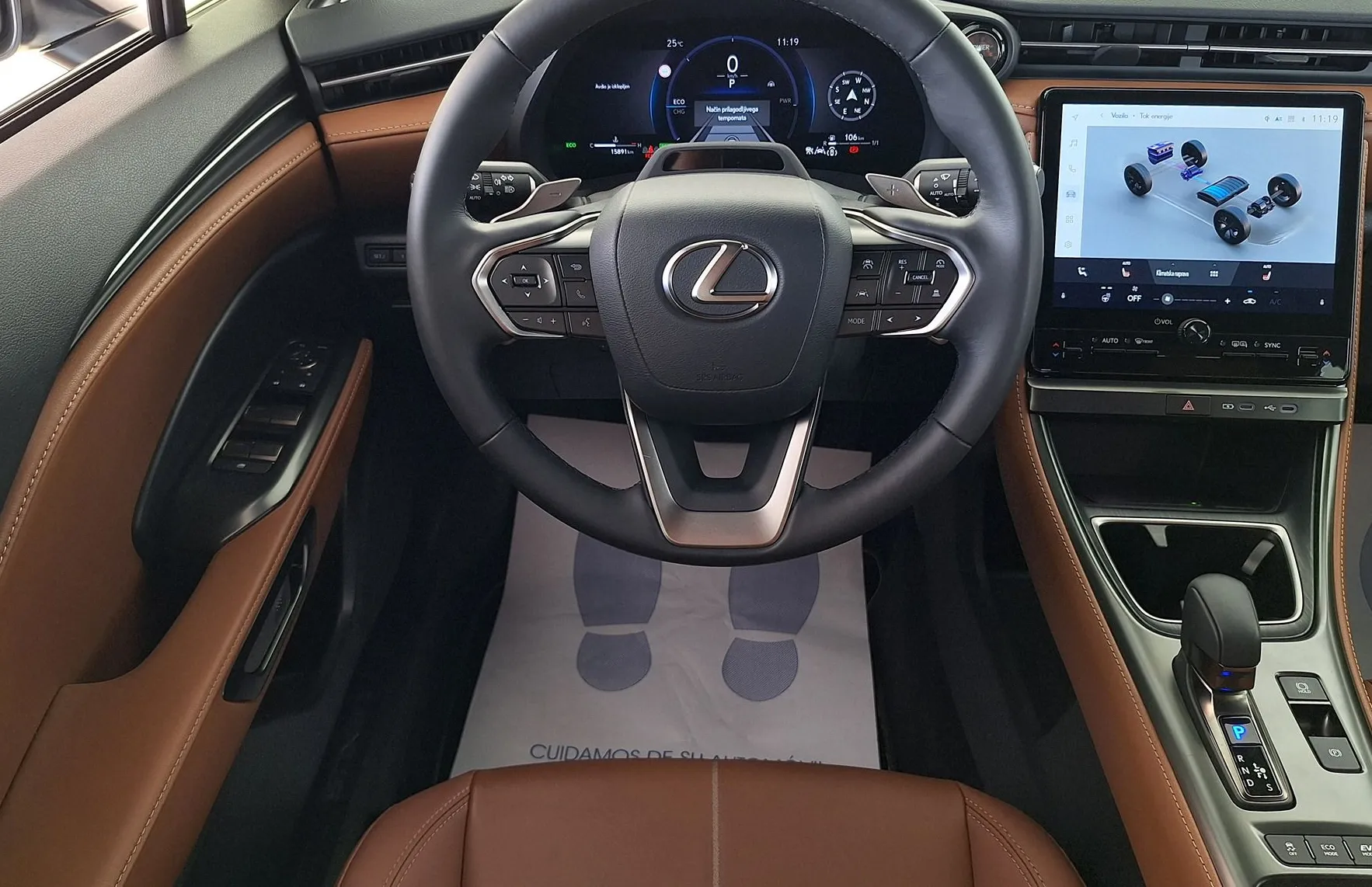 Zunanja slika - Lexus LBX - AWD 1.5 HEV Elegant Tech Aut•MEMORY•ACC•GRET.VOLAN - 14