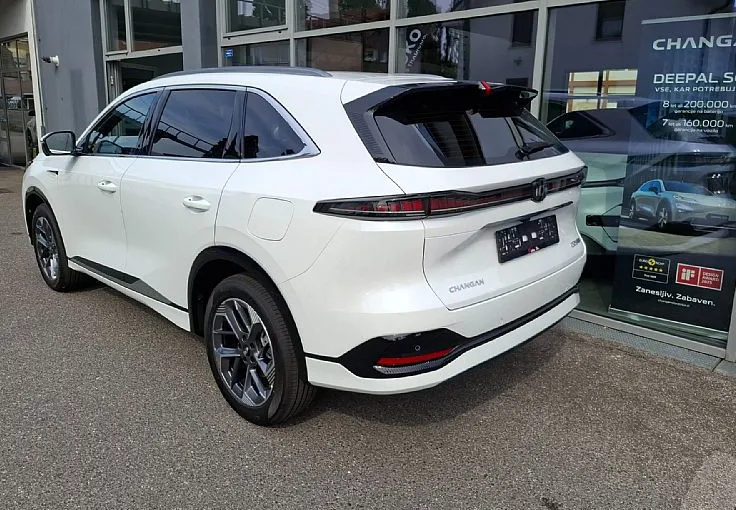 Zunanja slika - Changan CS75 Plus - 8AT +KOMPLET ZIMSKIH PNEVMATIK +dobava takoj - 3
