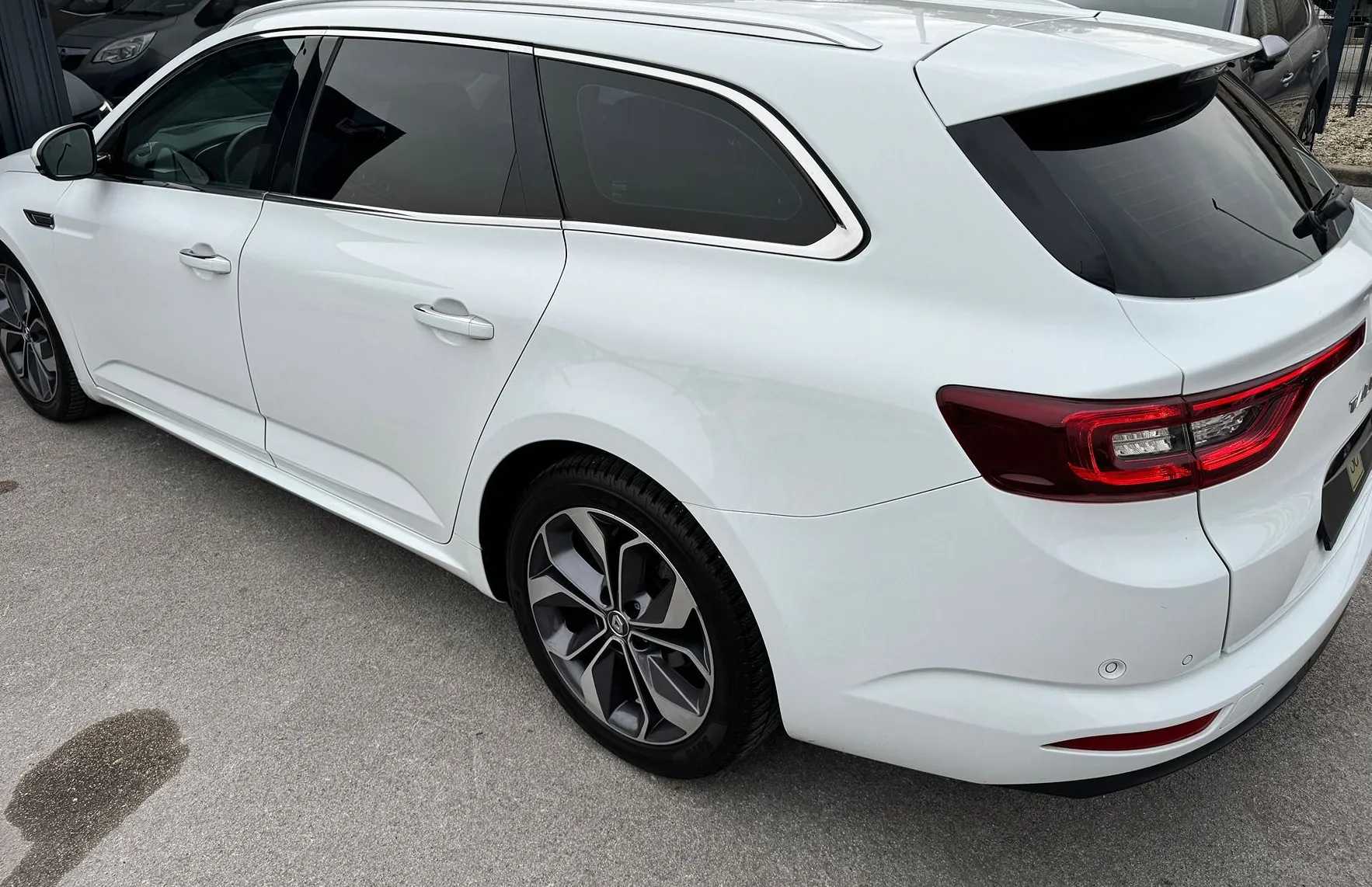 Zunanja slika - Renault Talisman - 1.6dCi Aut Led Ambient Navi Temp KREDITBREZ POLOGA - 7