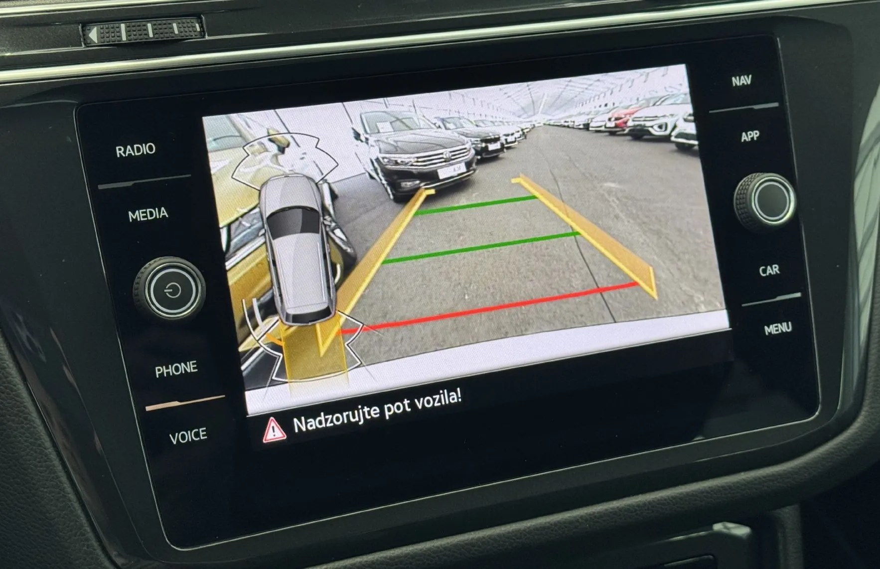 Zunanja slika - Volkswagen Tiguan - 2.0 TDI BMT Elegance DSG - 9