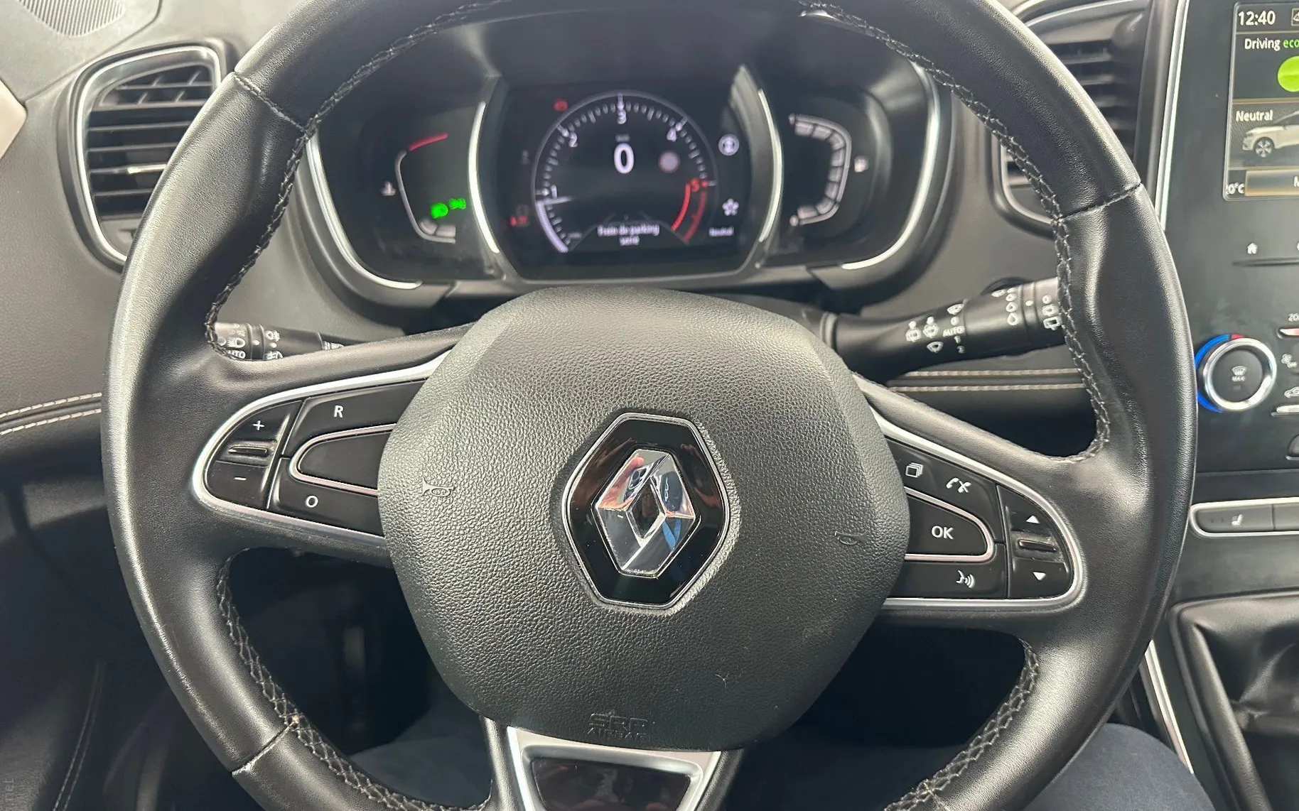 Zunanja slika - Renault Grand Scenic - Blue dCi 120 Intens.KAMERA.NAVI.USNJE.KLJUKA.7SEDE - 4
