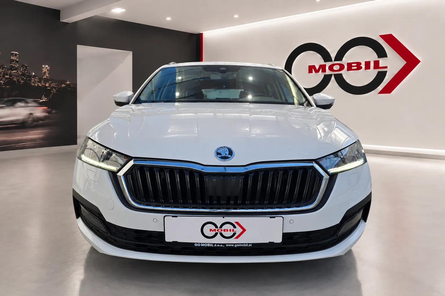 Zunanja slika - Škoda Octavia - Combi 2.0 TDI Clever- LED.virtual.kamera.nav.ALU18 - 2