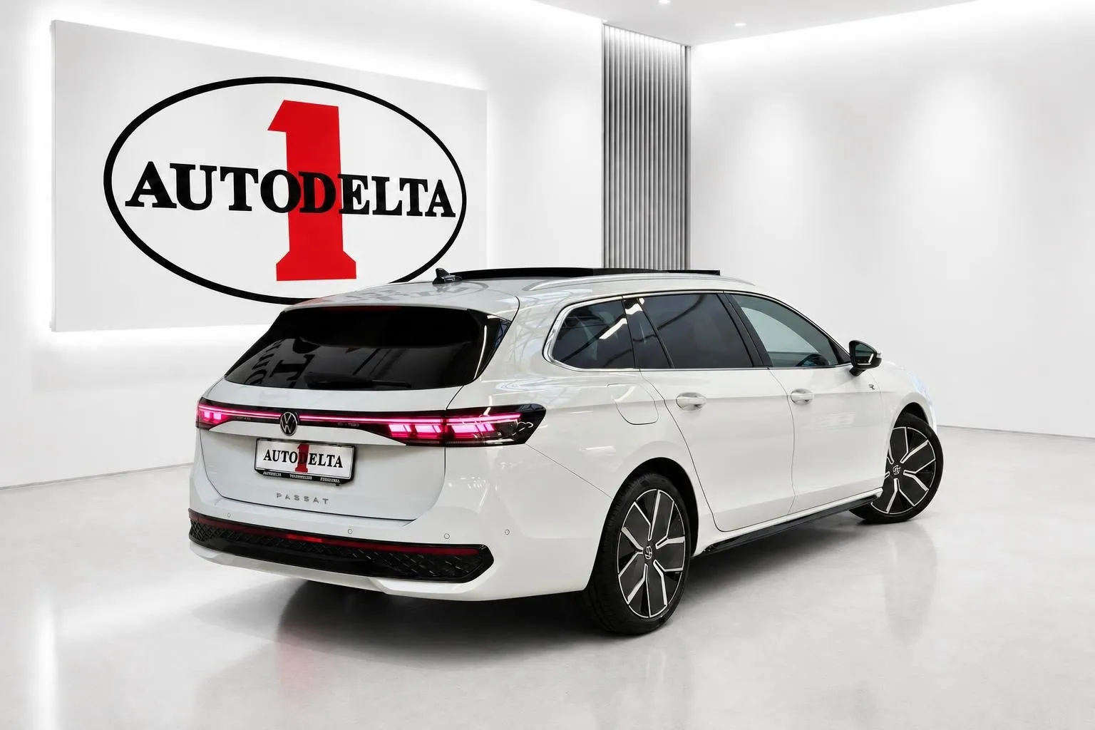 Zunanja slika - Volkswagen Passat Variant - 2.0 TDI BMT 4Joy DSG - 3